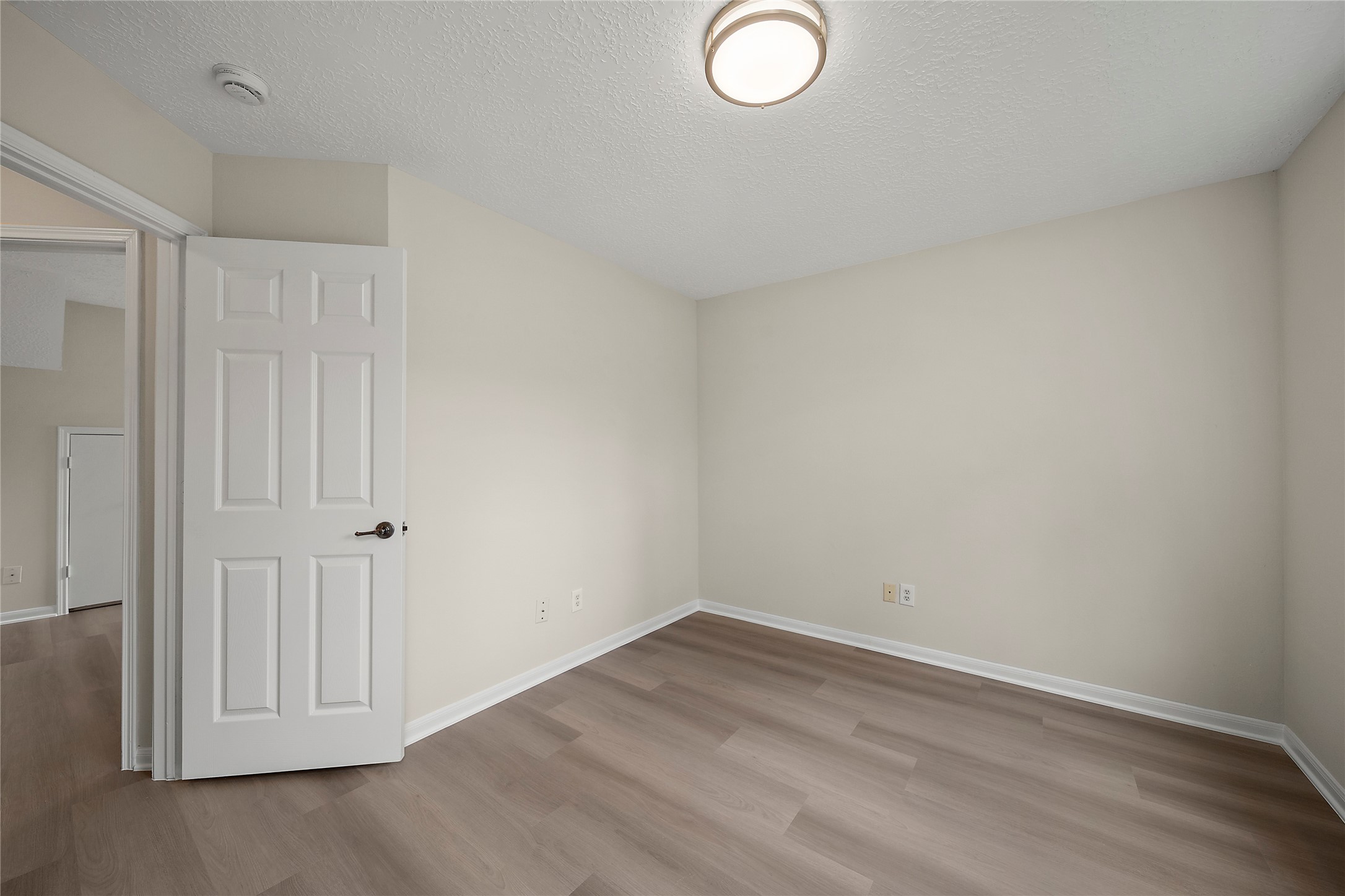 1715 Brightlake Way Property Photo 25