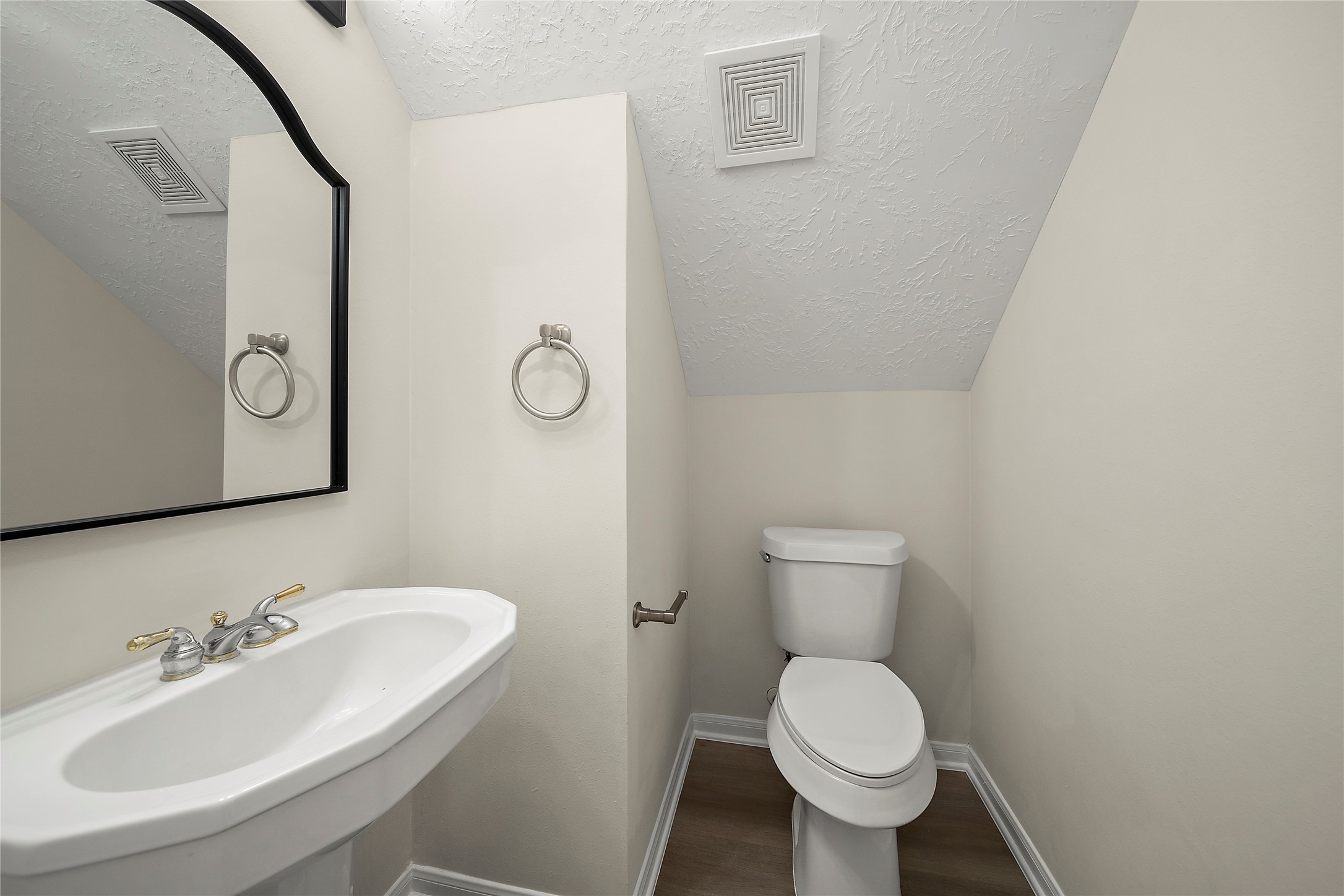 1715 Brightlake Way Property Photo 31