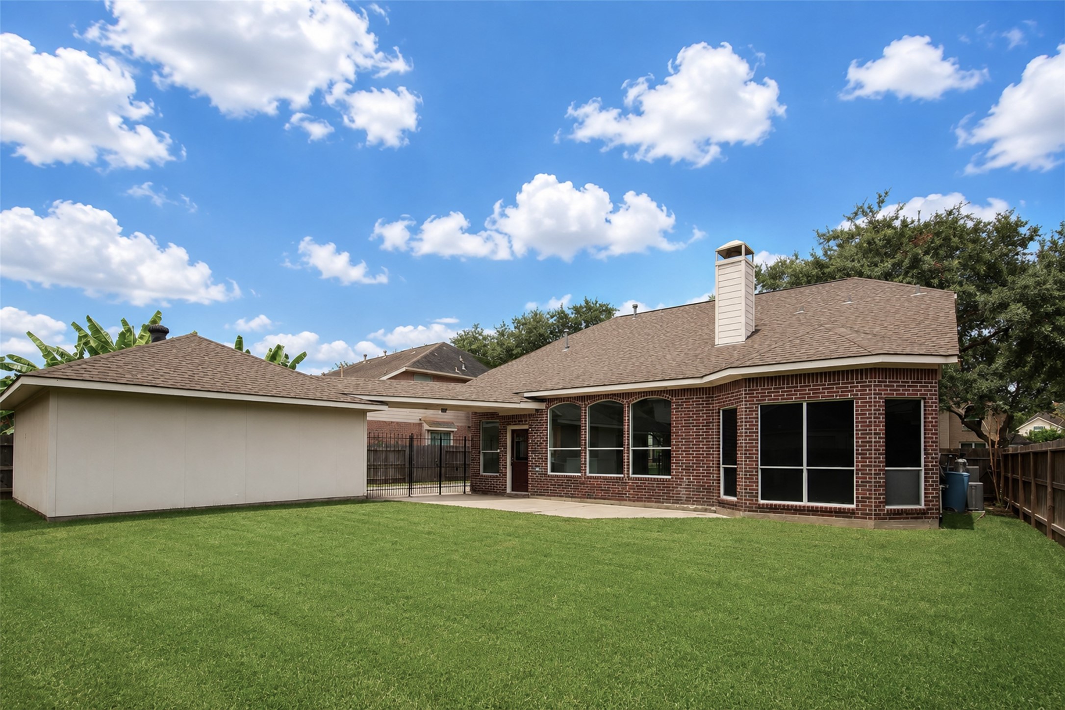 1715 Brightlake Way Property Photo 33