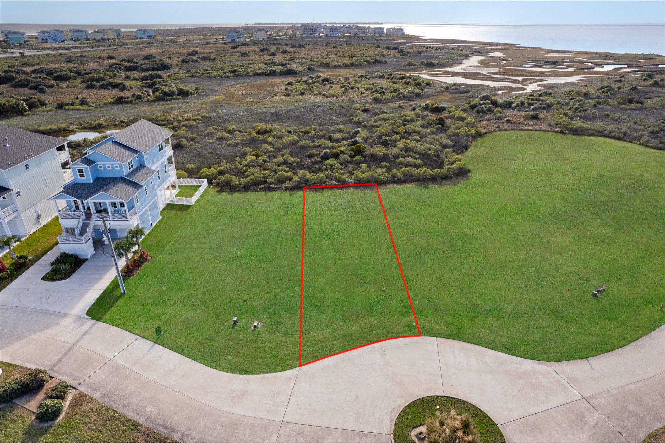 26003 Bay Breeze Drive Property Photo 6