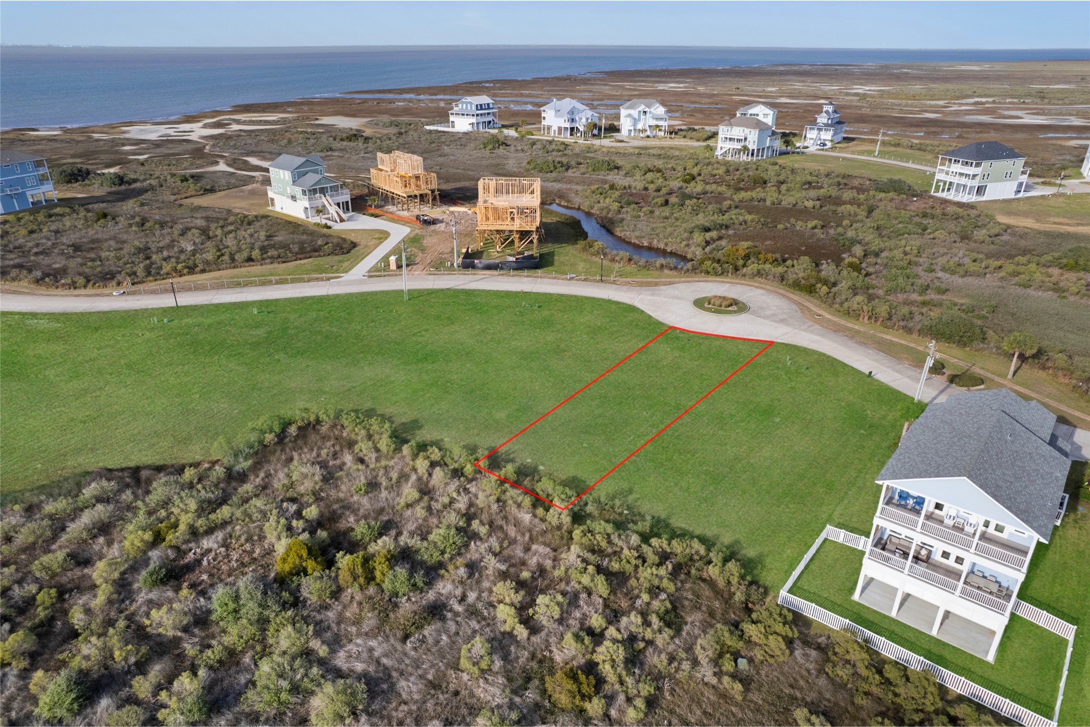26003 Bay Breeze Drive Property Photo 8