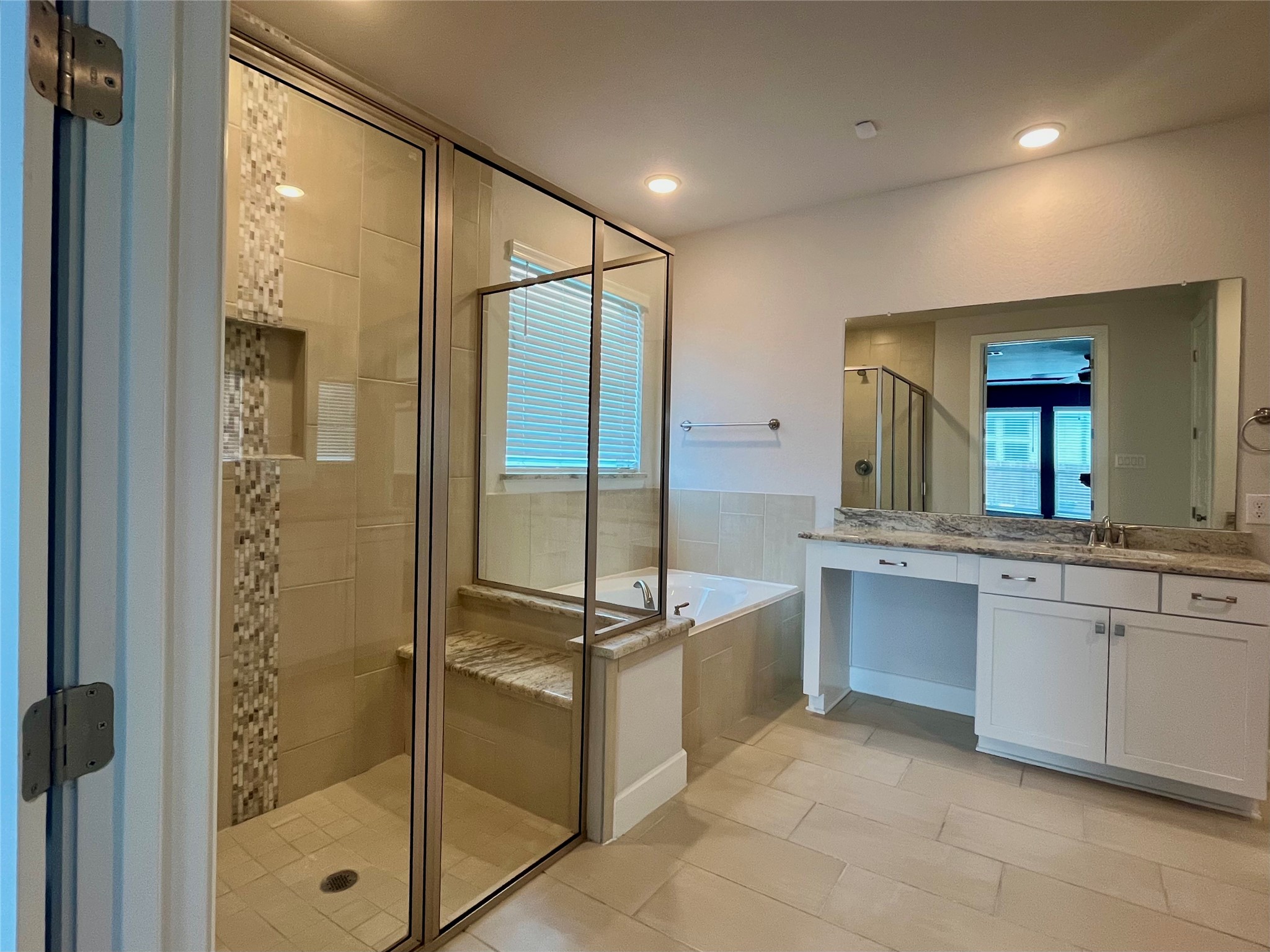 23707 Montclair Forest Trail Property Photo 16