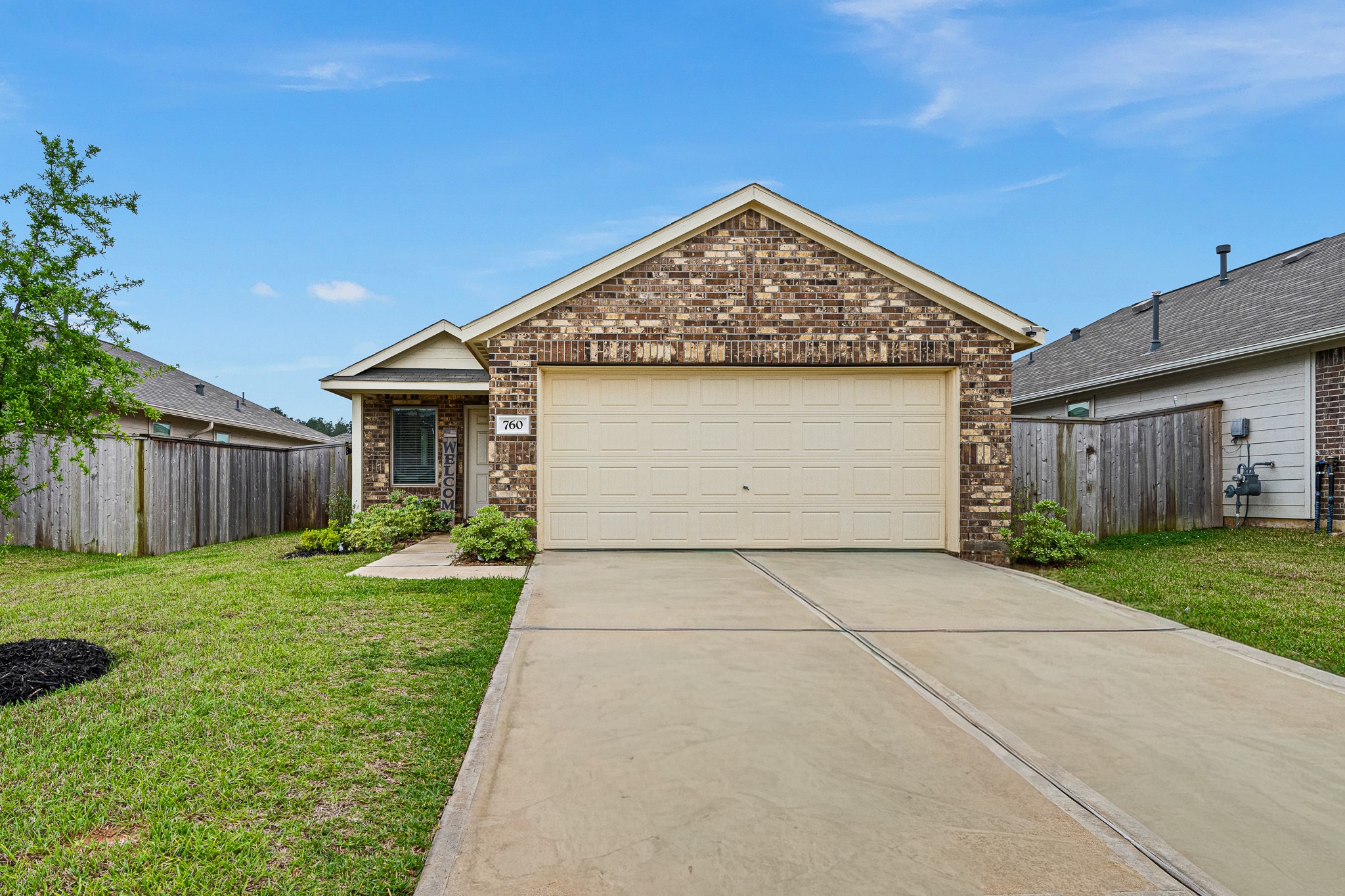 760 Hackberry Branch Court Property Photo 2