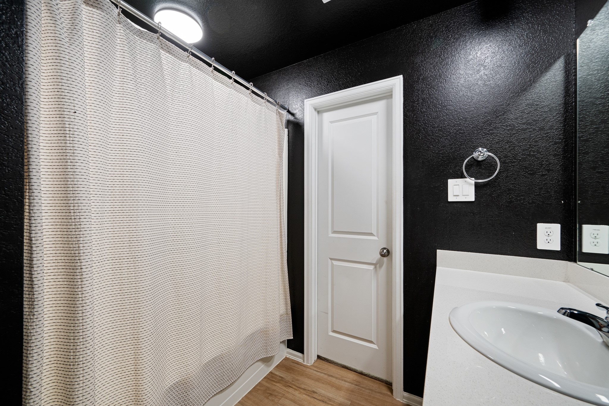 760 Hackberry Branch Court Property Photo 12