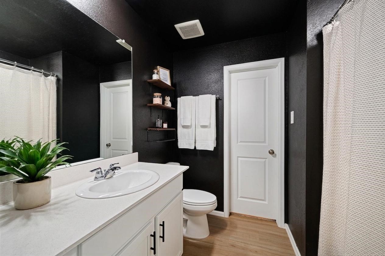 760 Hackberry Branch Court Property Photo 16