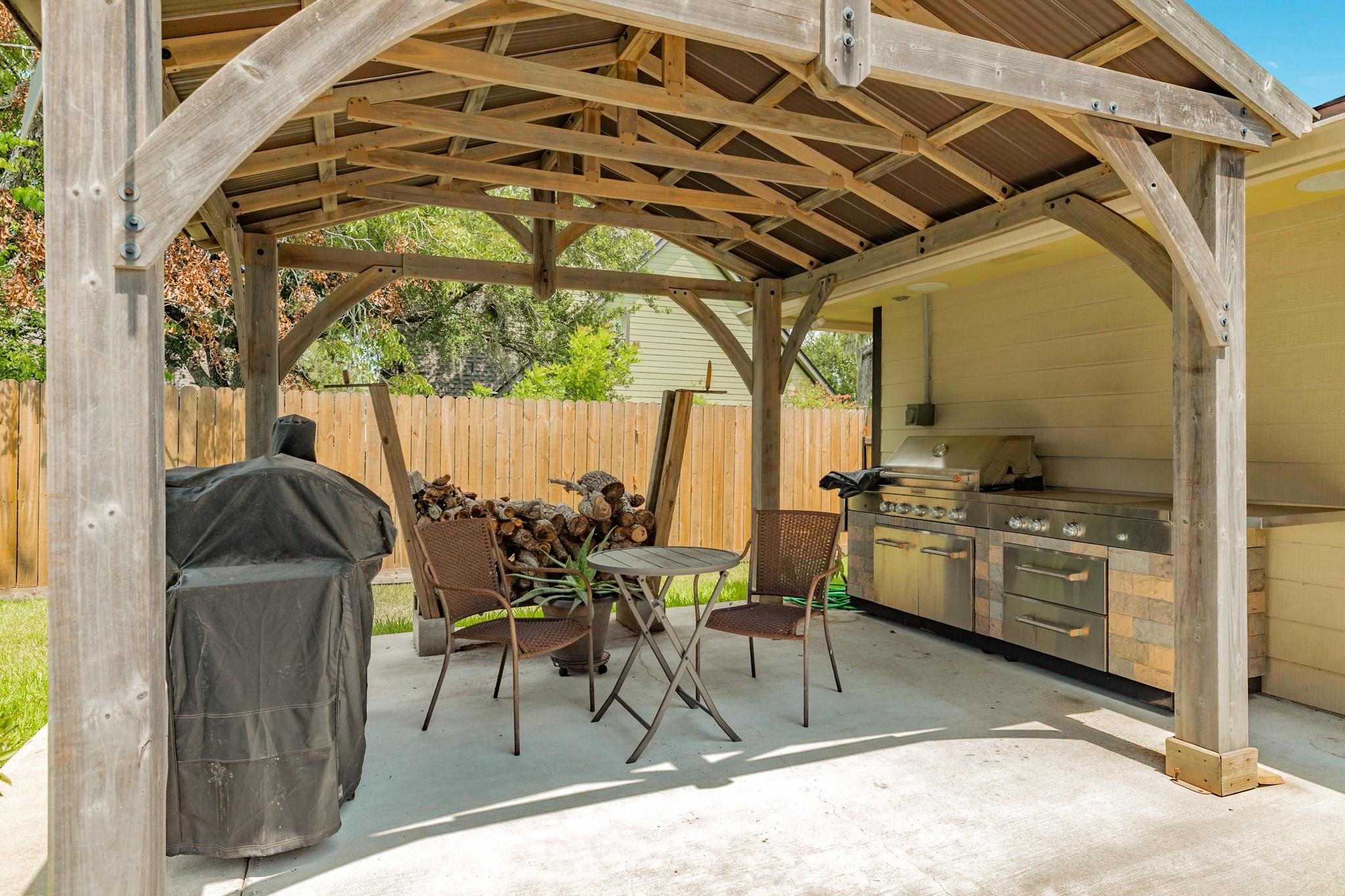54 Royal Oak Circle, Lake Jackson Tx 77566 Property Photo 33