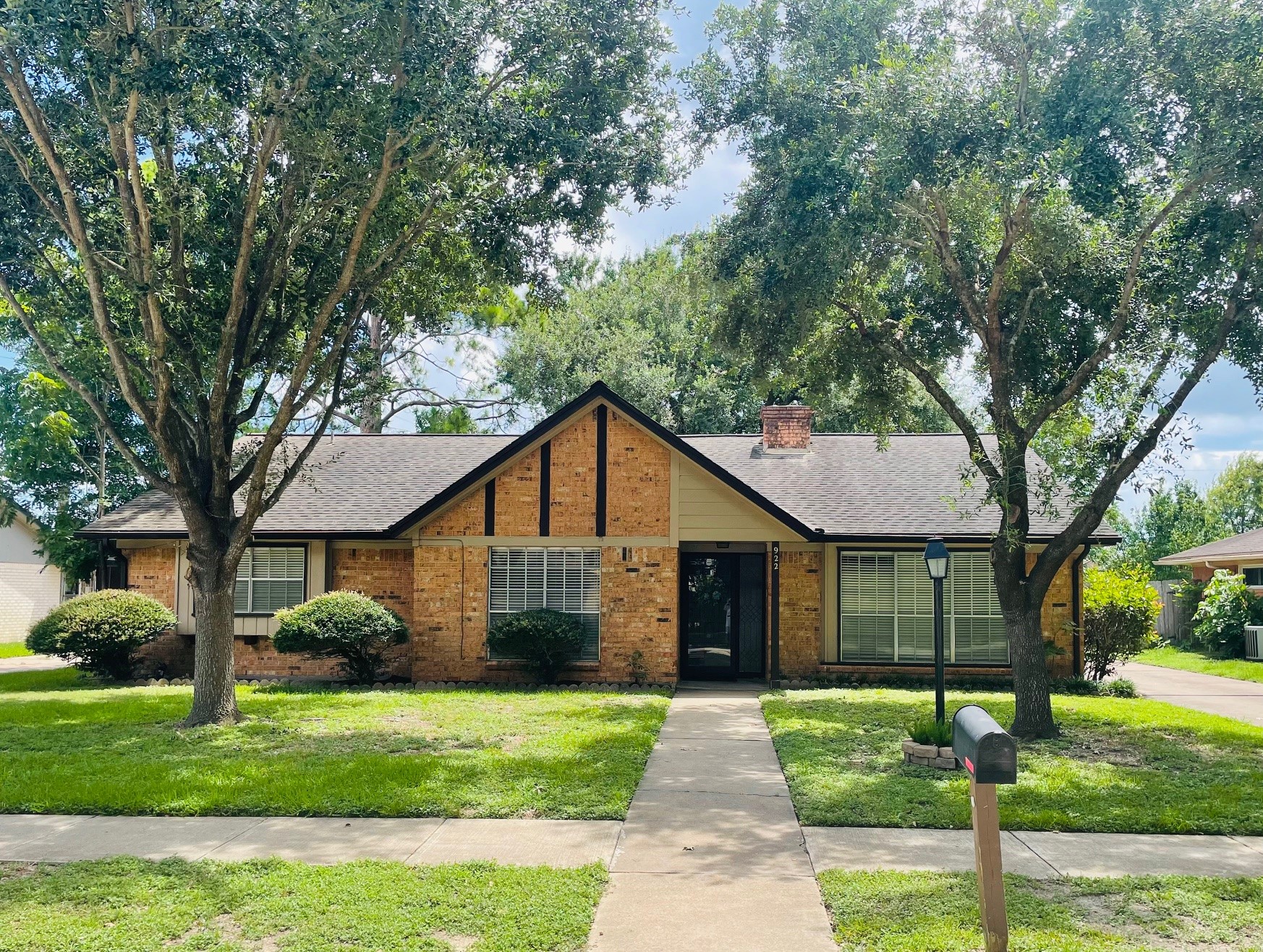 922 Circle Bend Drive Property Photo 1