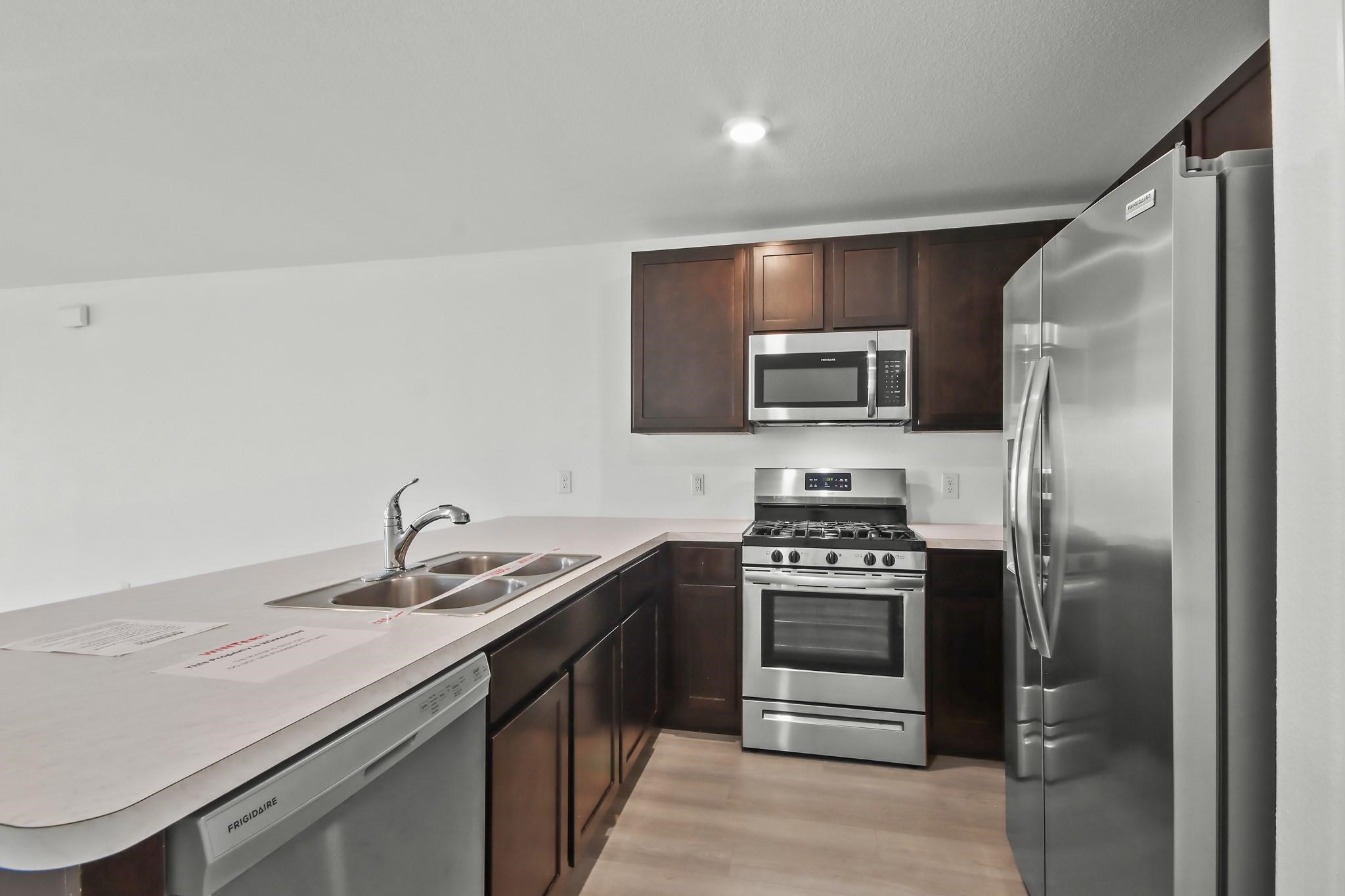 8807 Bar Harbor Drive Property Photo 4