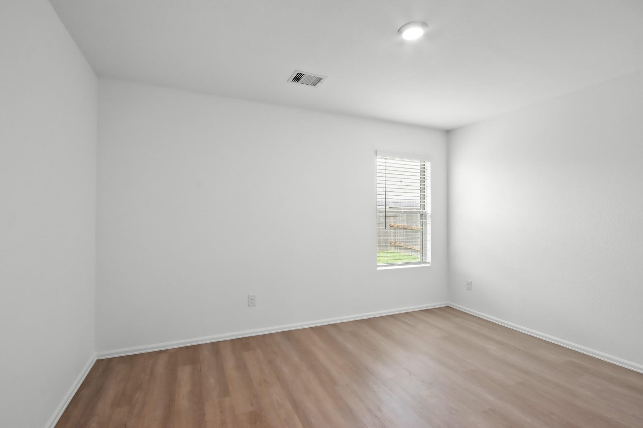 8807 Bar Harbor Drive Property Photo 10