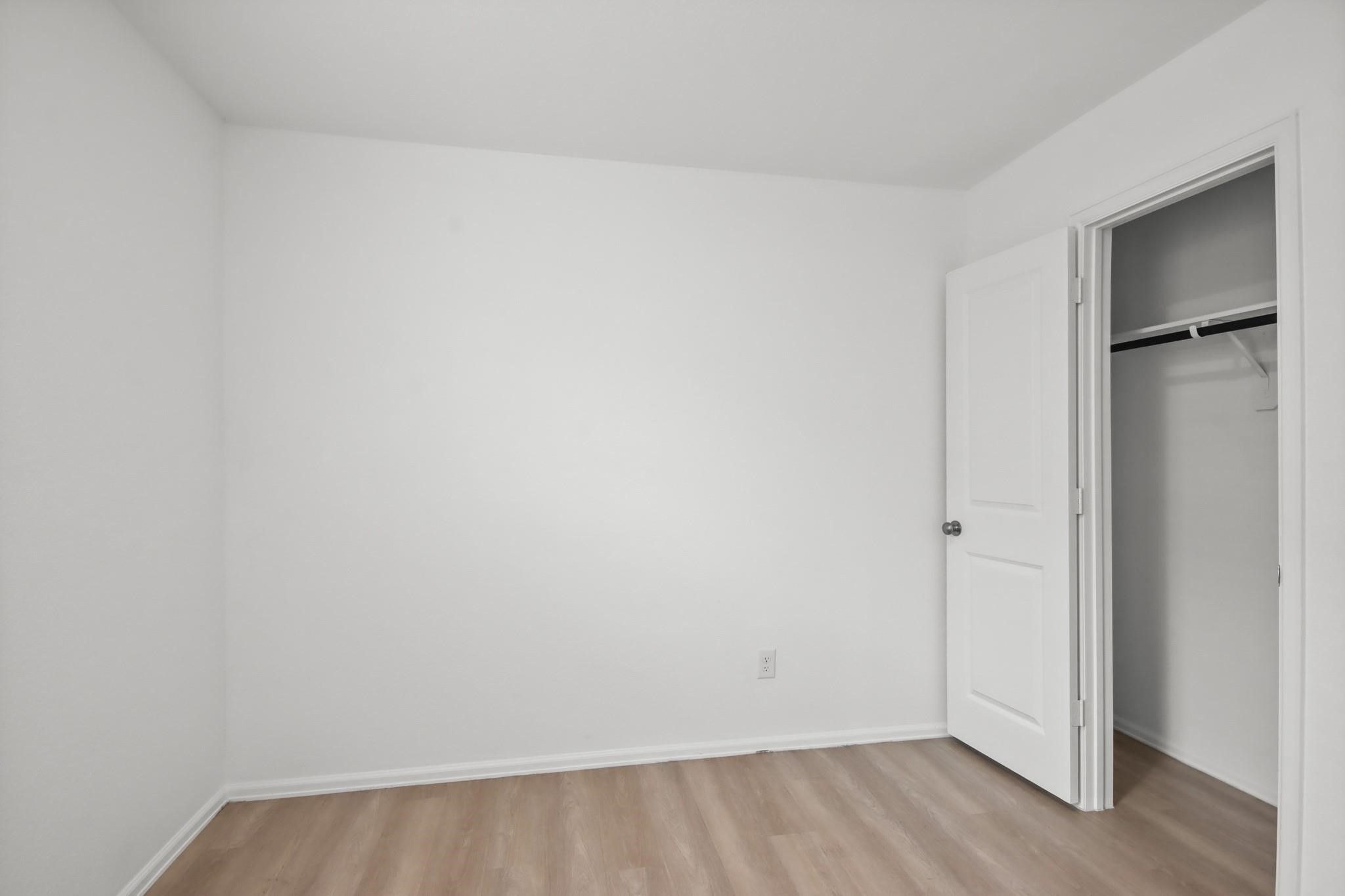 8807 Bar Harbor Drive Property Photo 20