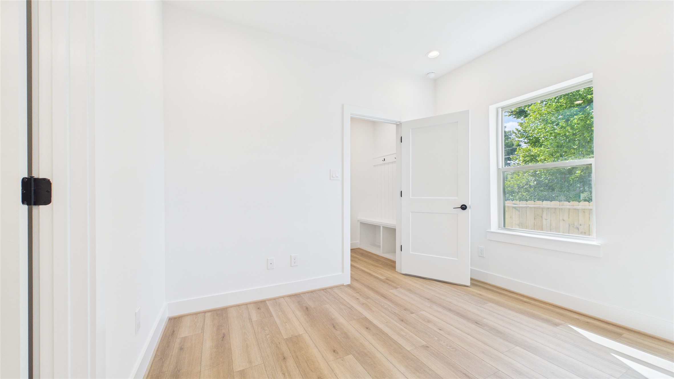 4205 Arlington Street Property Photo 8