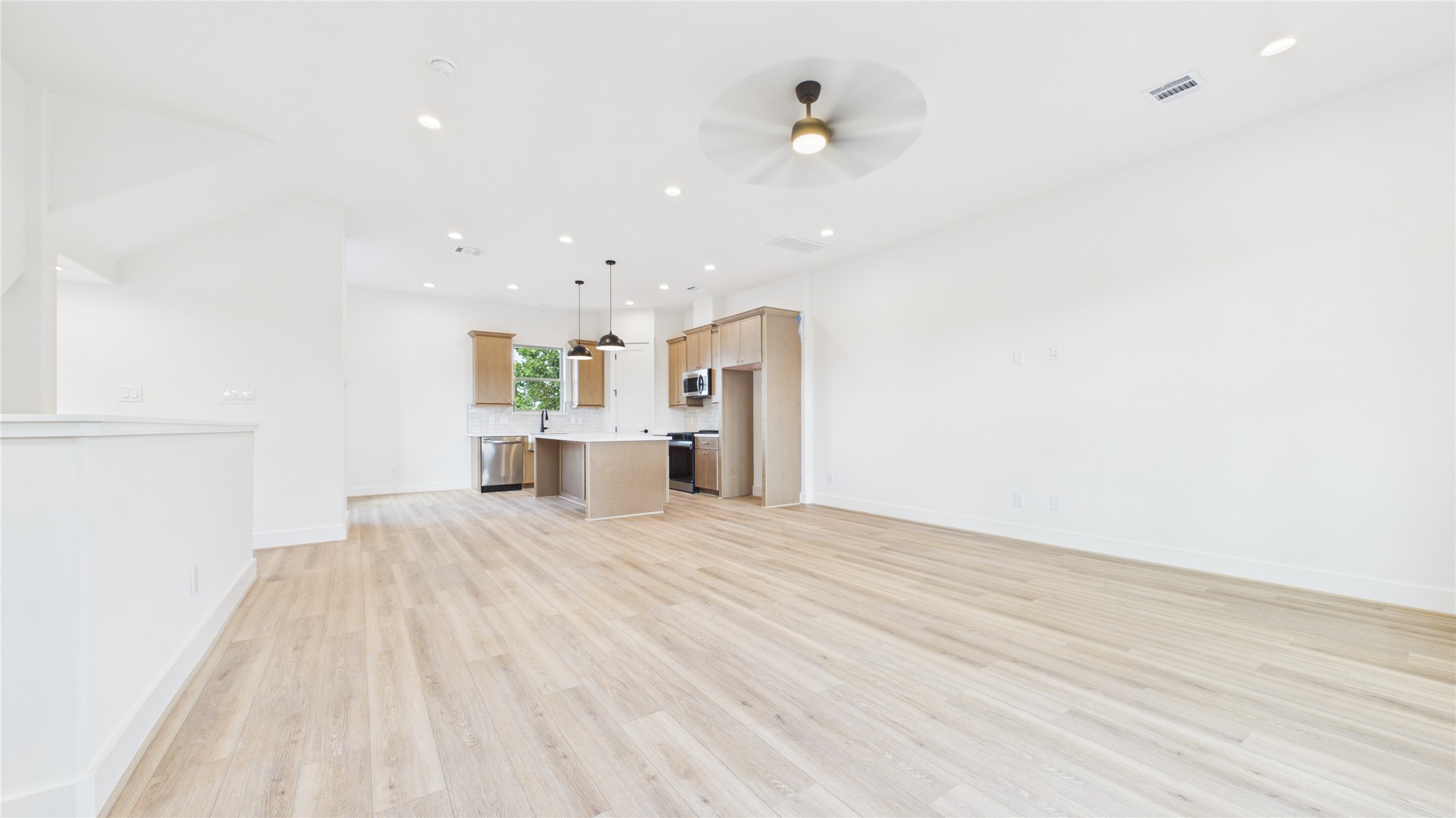 4205 Arlington Street Property Photo 14