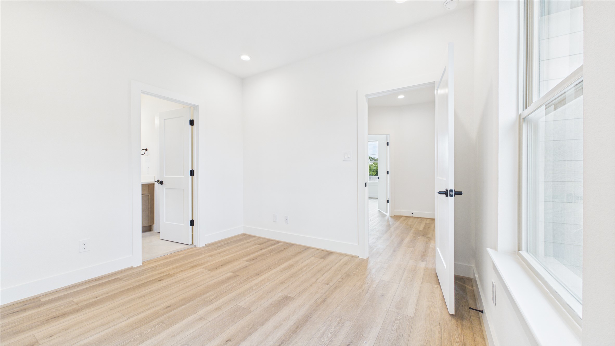 4205 Arlington Street Property Photo 18