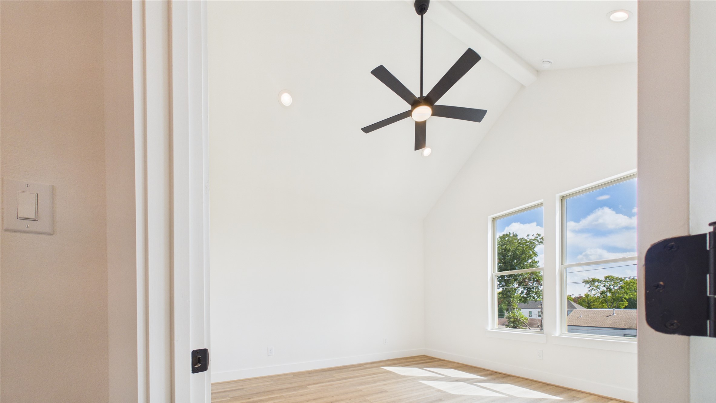 4205 Arlington Street Property Photo 22
