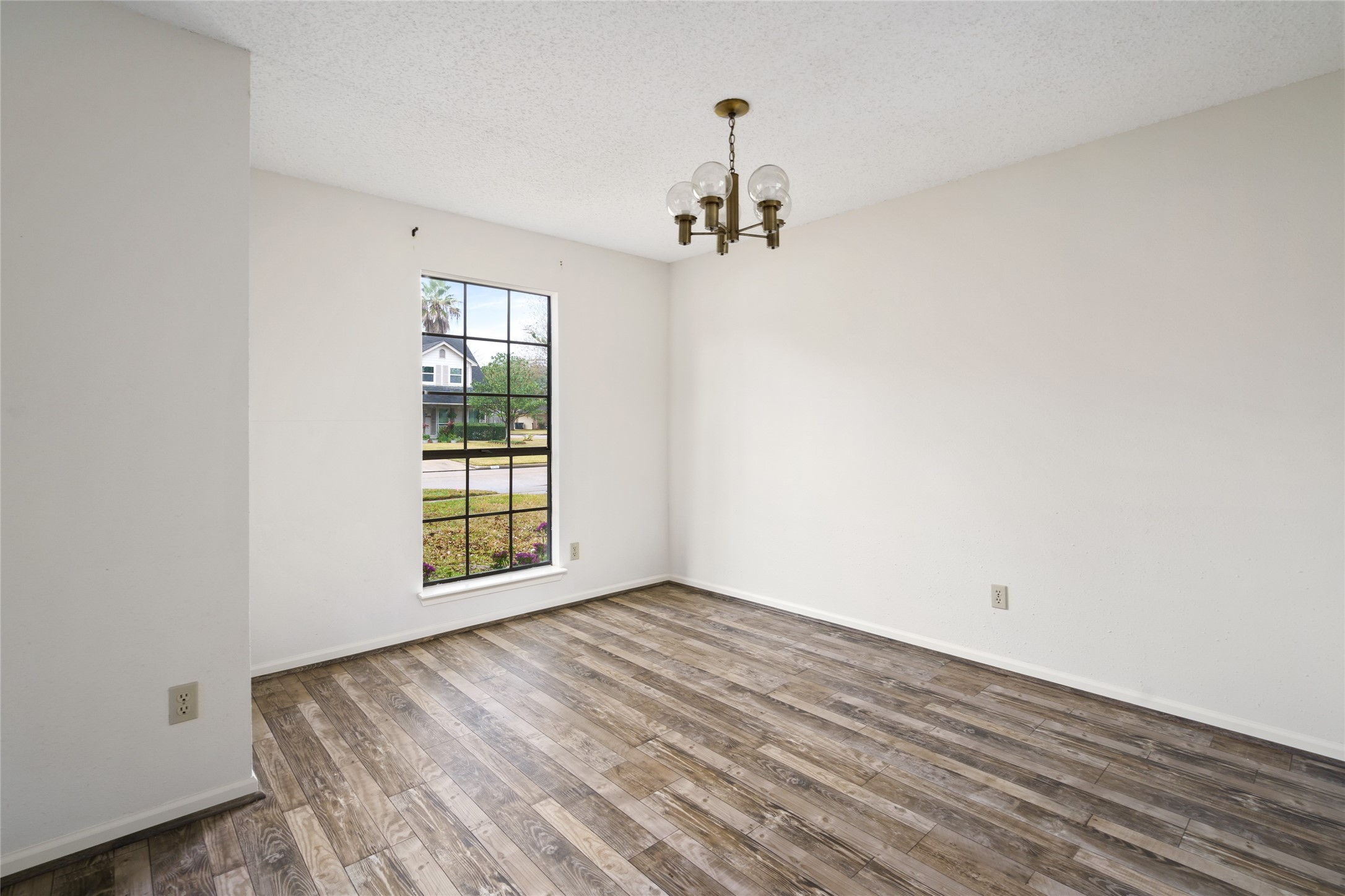 3107 Timber View Drive Property Photo 9