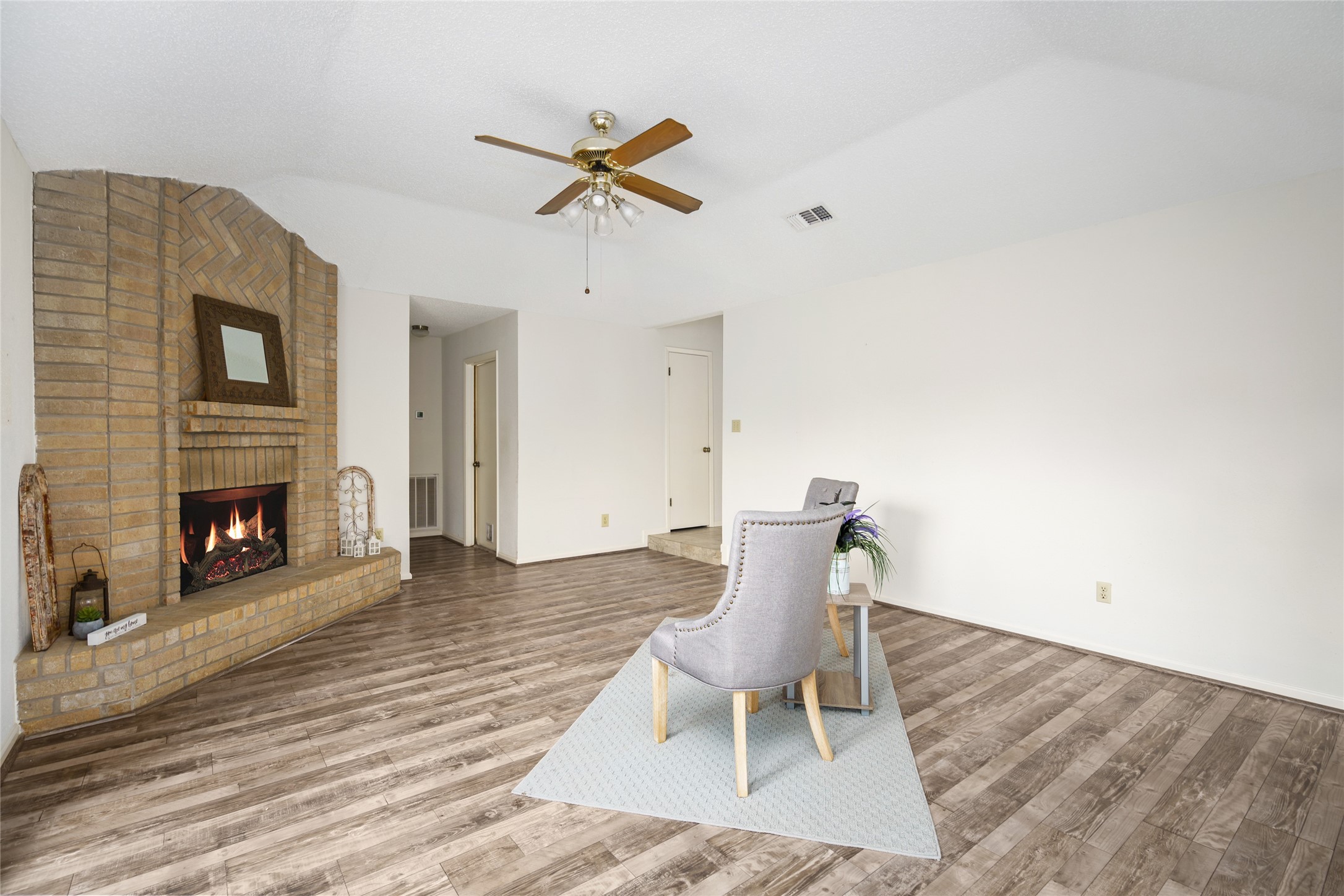 3107 Timber View Drive Property Photo 17