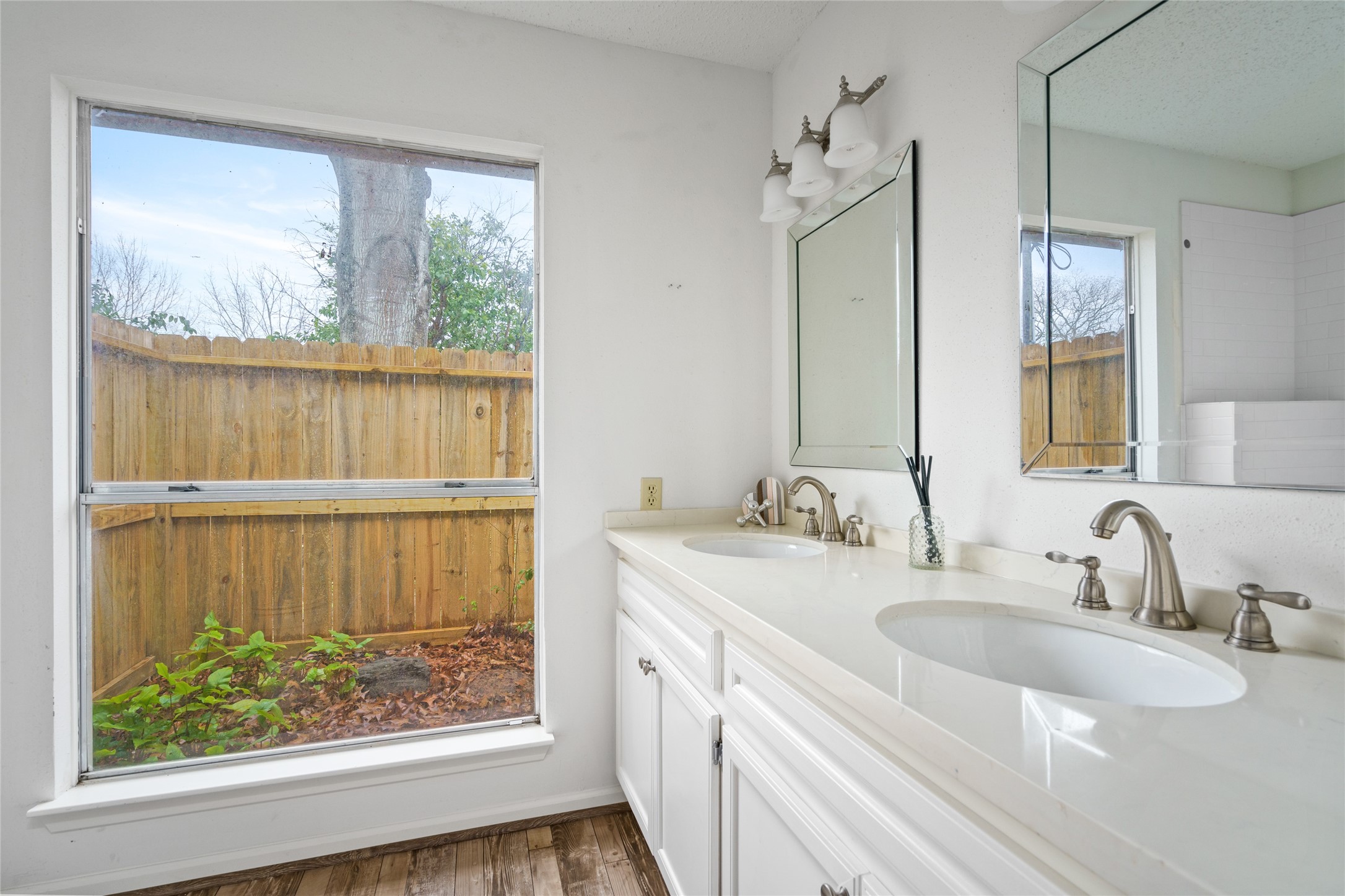 3107 Timber View Drive Property Photo 20