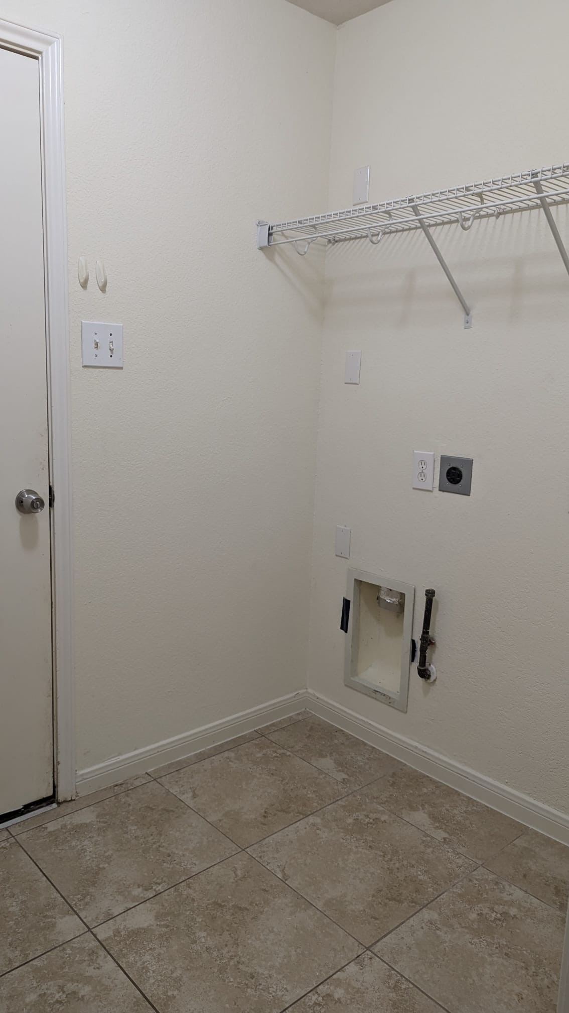 16310 Cole Bridge Lane Property Photo 6