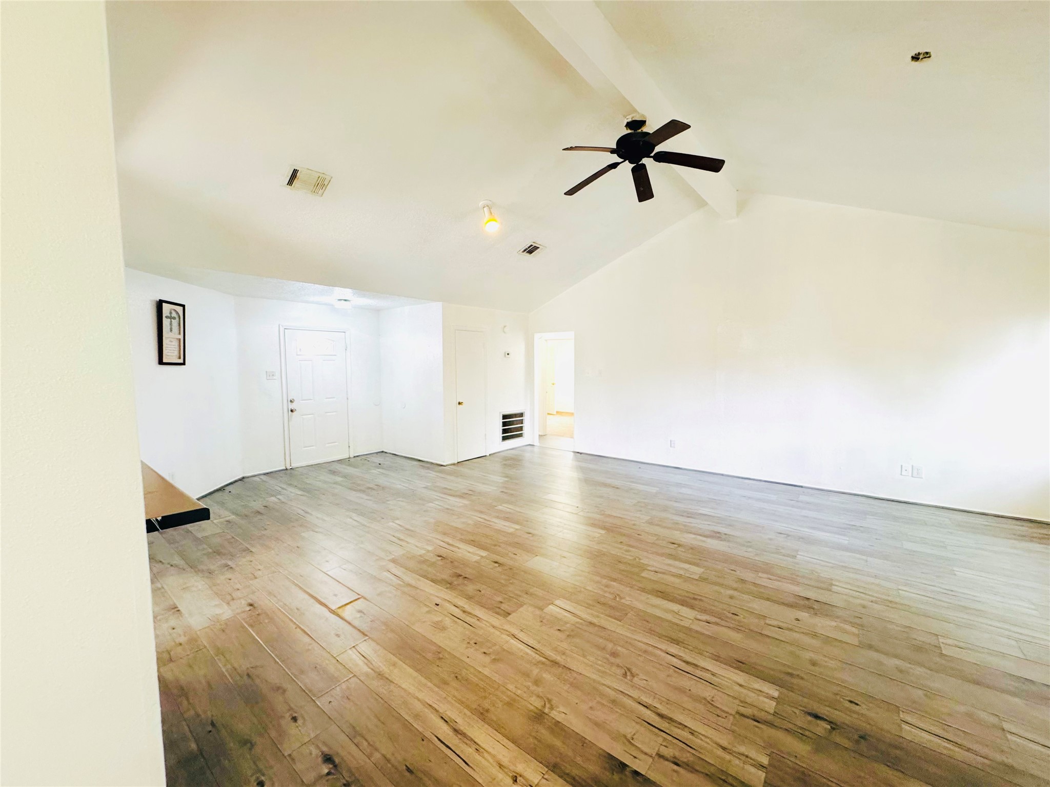 1803 Ripple Creek Drive Property Photo 8