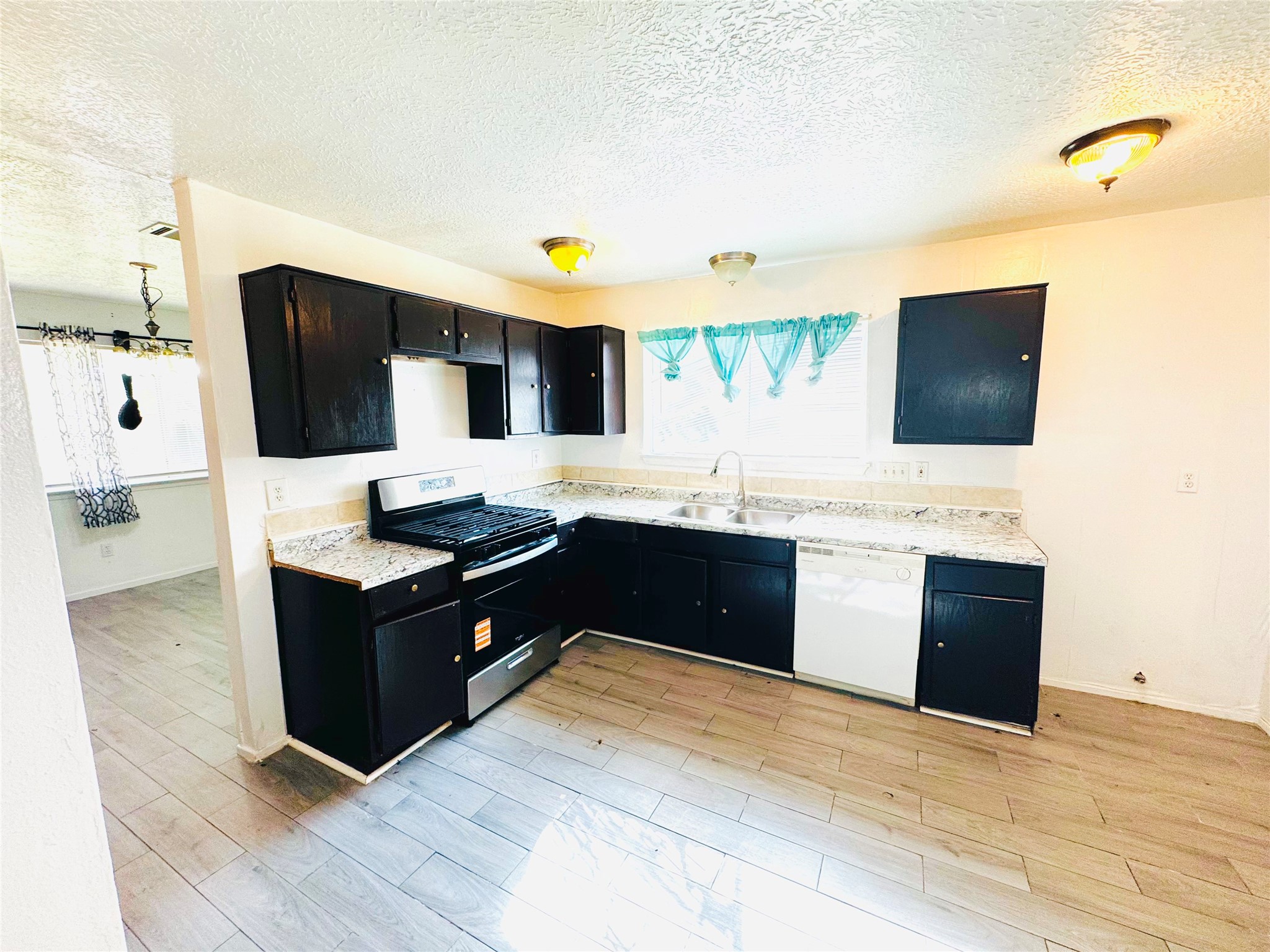 1803 Ripple Creek Drive Property Photo 13
