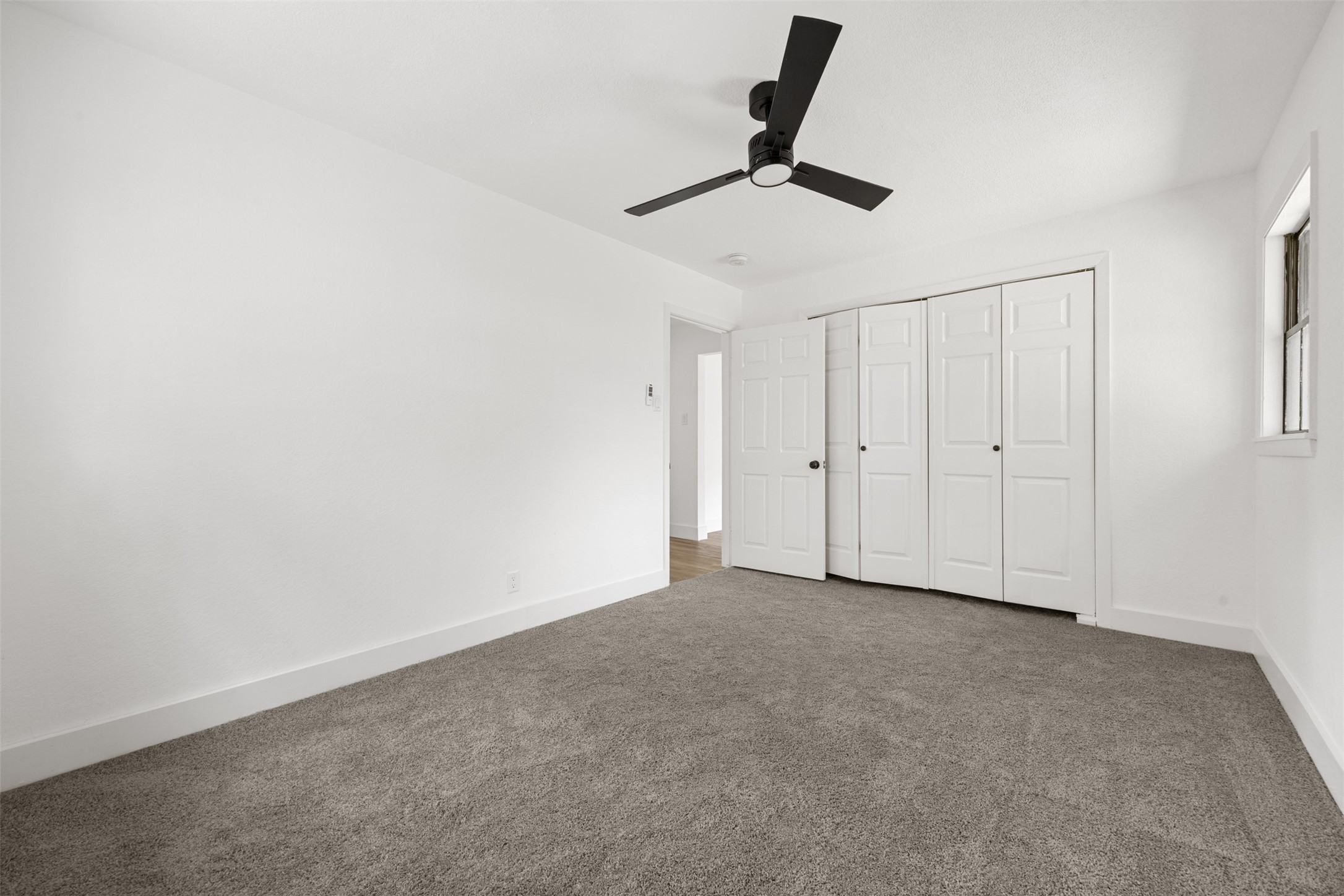 608 Lloyd Drive Property Photo 14