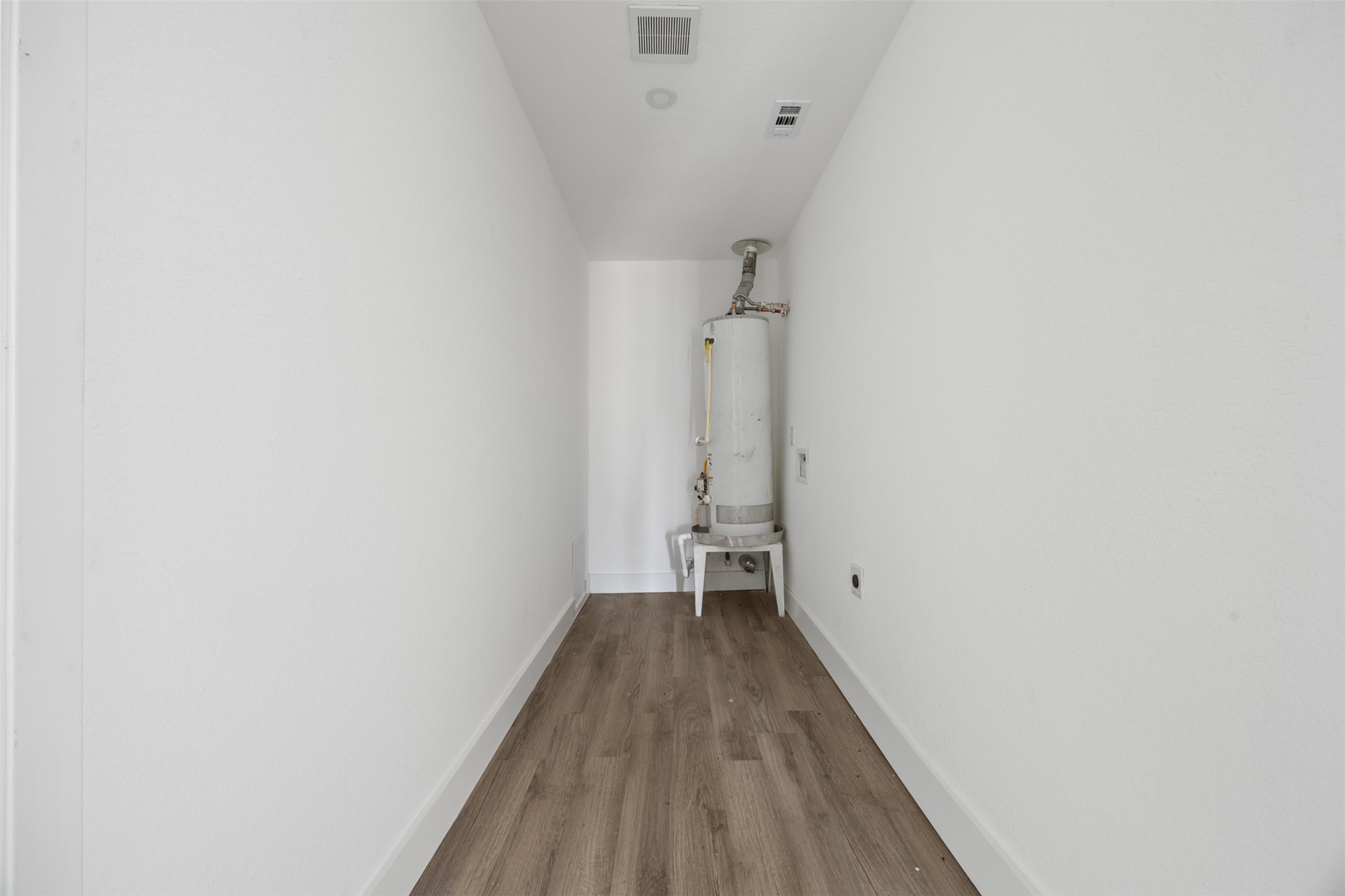 608 Lloyd Drive Property Photo 17