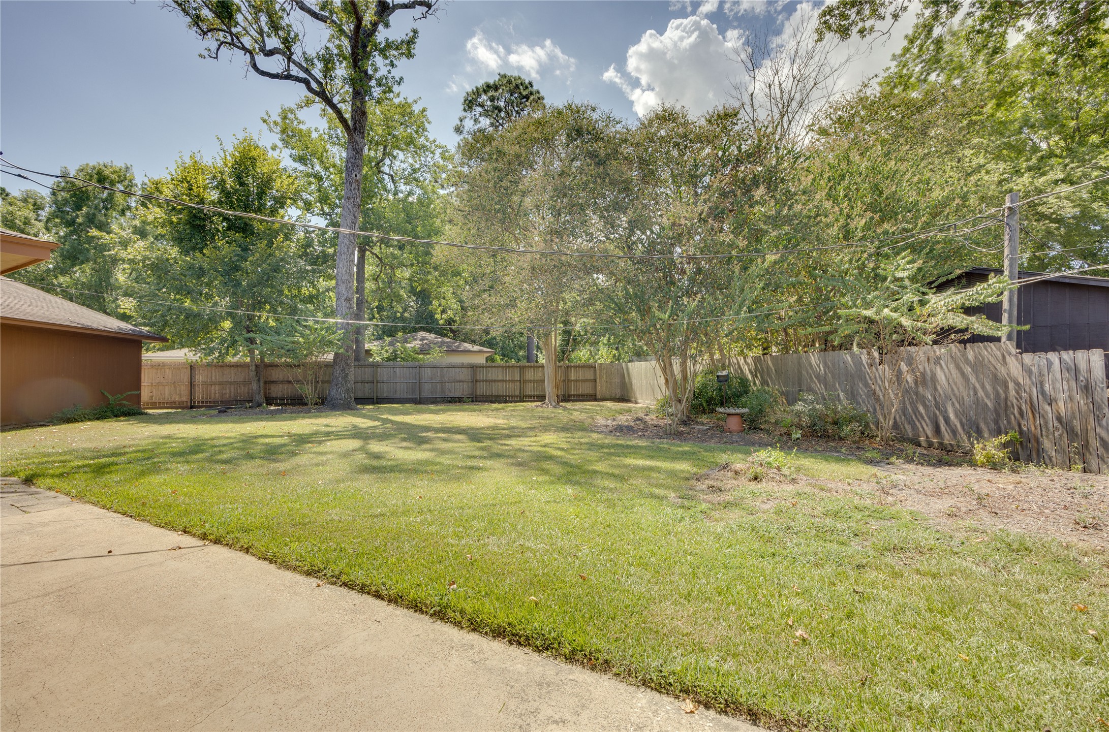 5821 Russell Lane Lane Property Photo 33