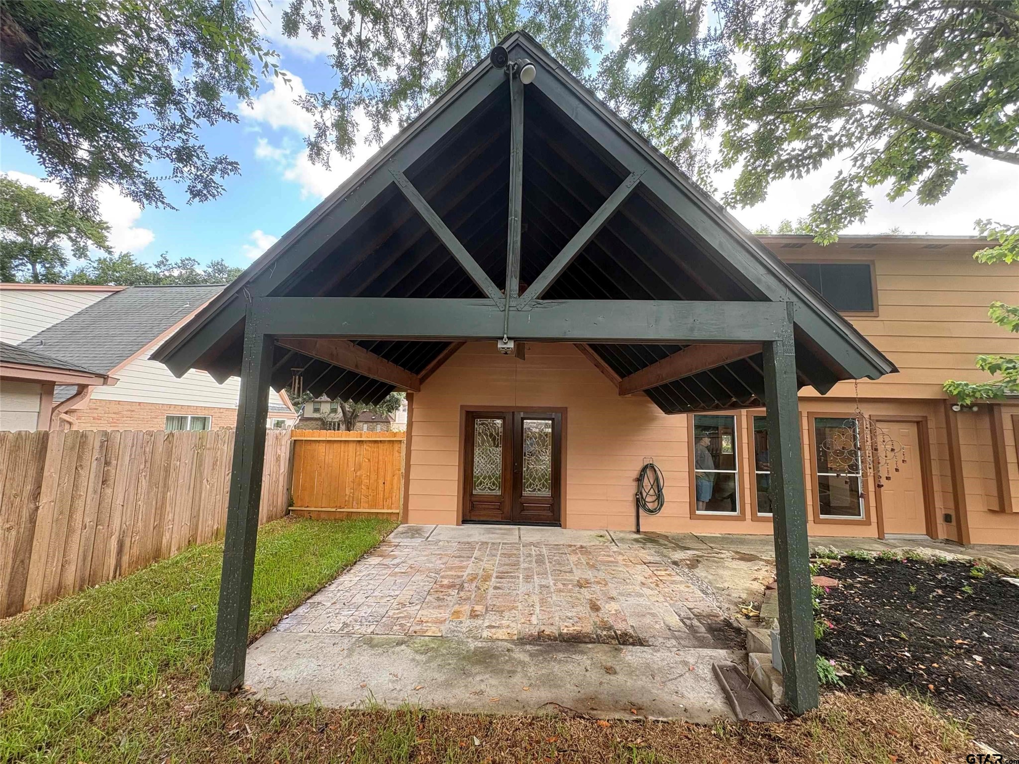 18023 Mountfield Drive Property Photo 9