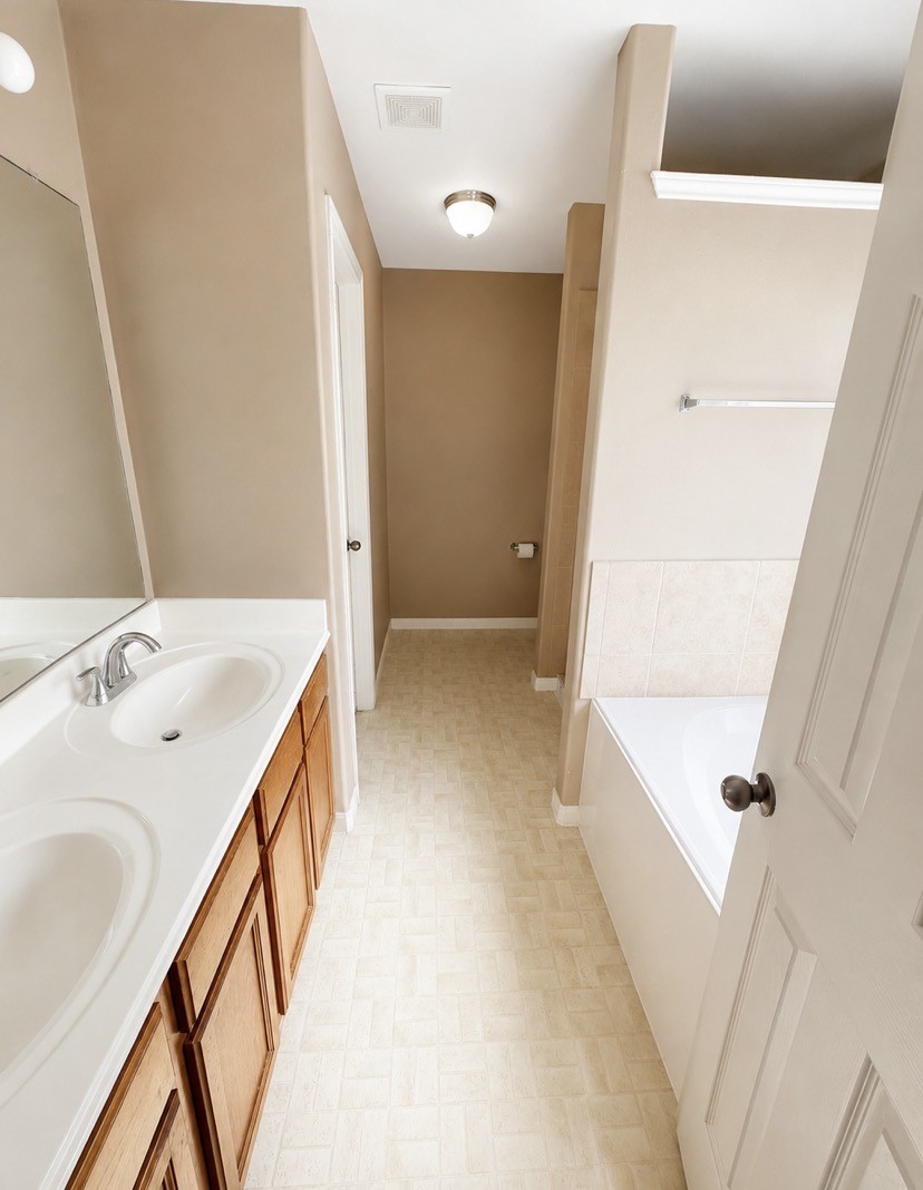 3926 Falvel Shadow Creek Drive Property Photo 8