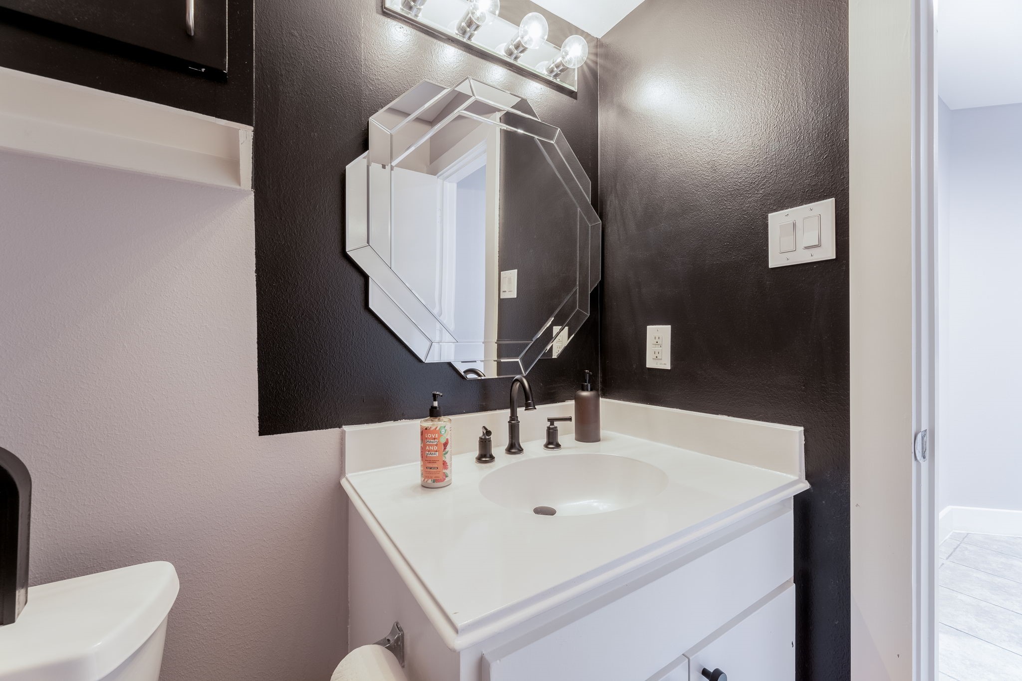 3536 Omeara Drive Property Photo 11