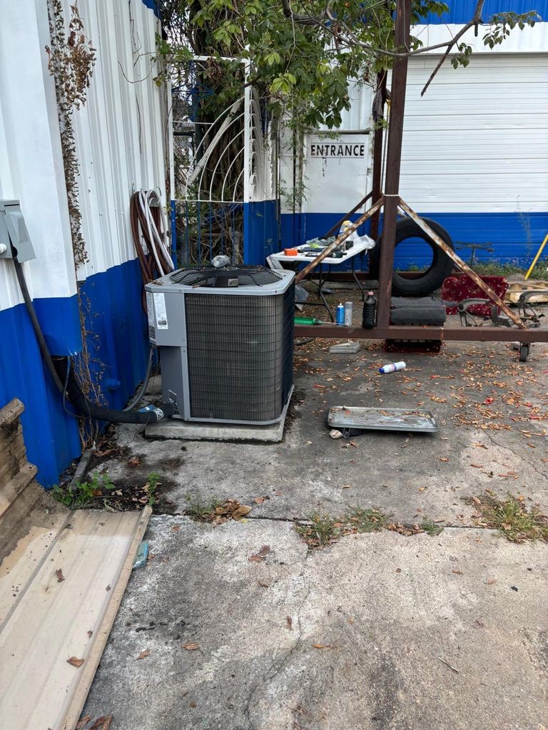 5621 Harrisburg Boulevard Property Photo 19