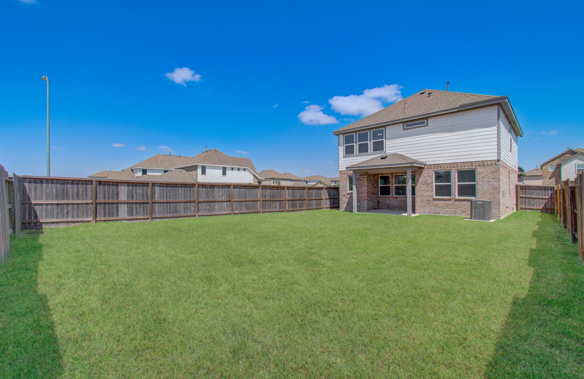 21239 Shore Bluff Drive Property Photo 36