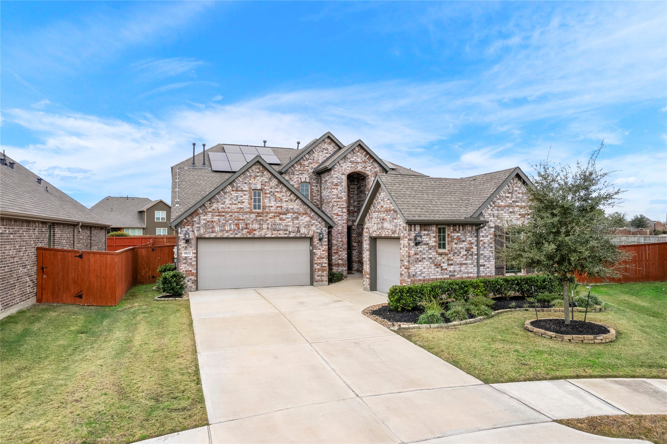 9502 Dancing Grass Drive Property Photo 1