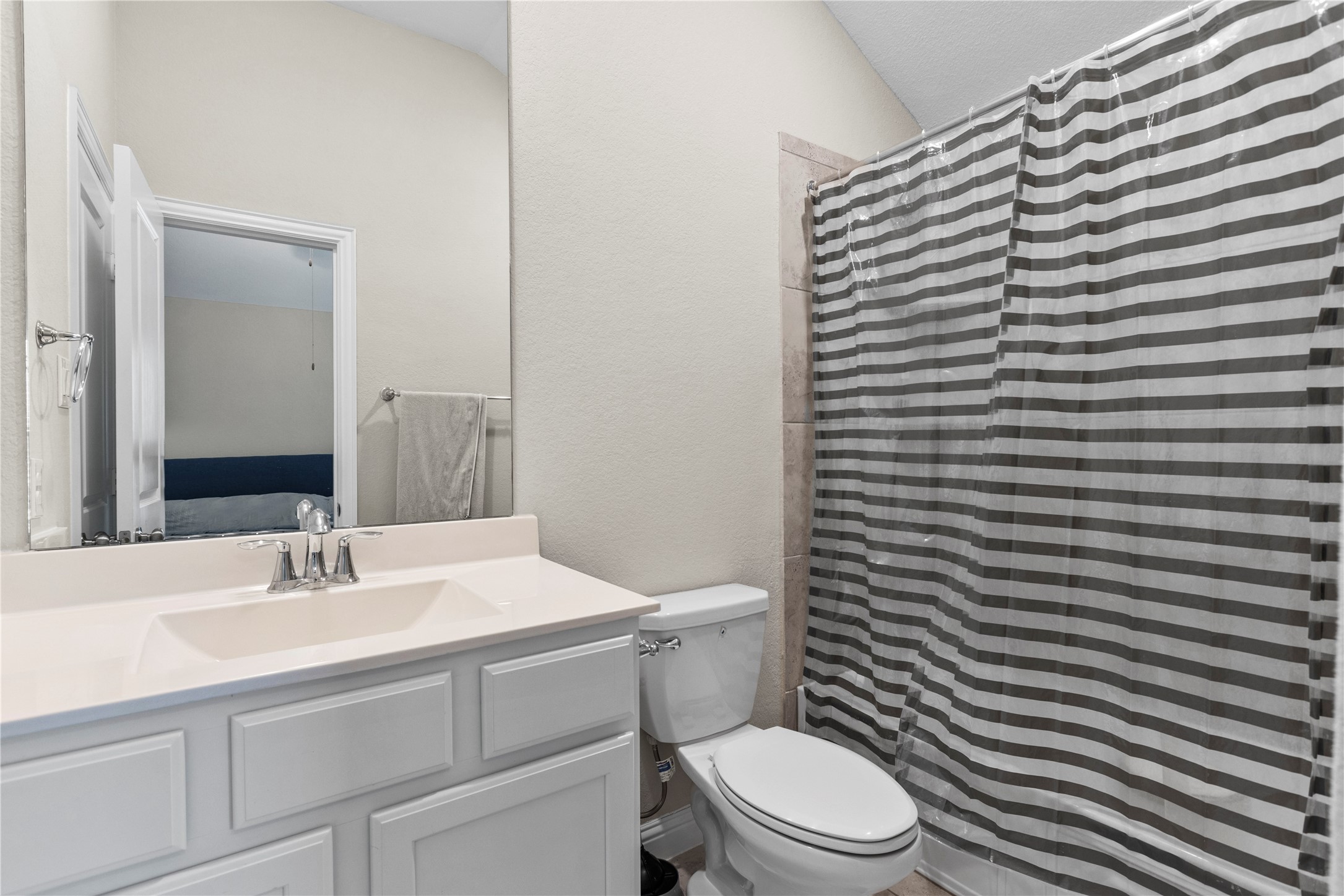 9502 Dancing Grass Drive Property Photo 24
