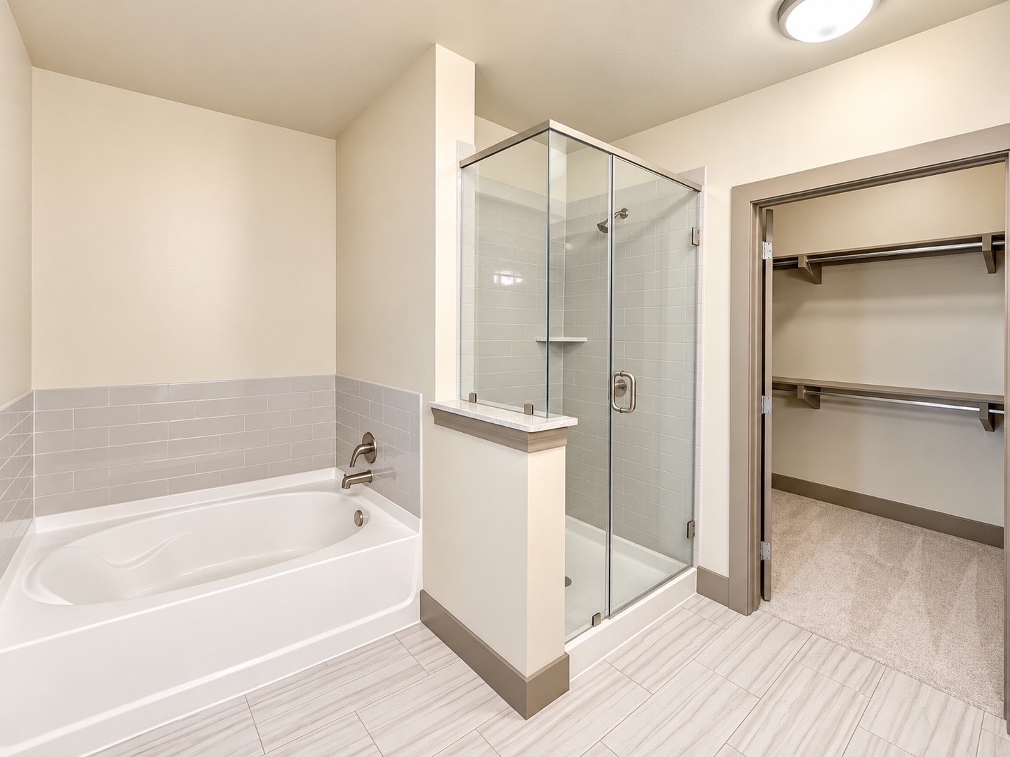 10402 Town And Country Way 501 Property Photo 8