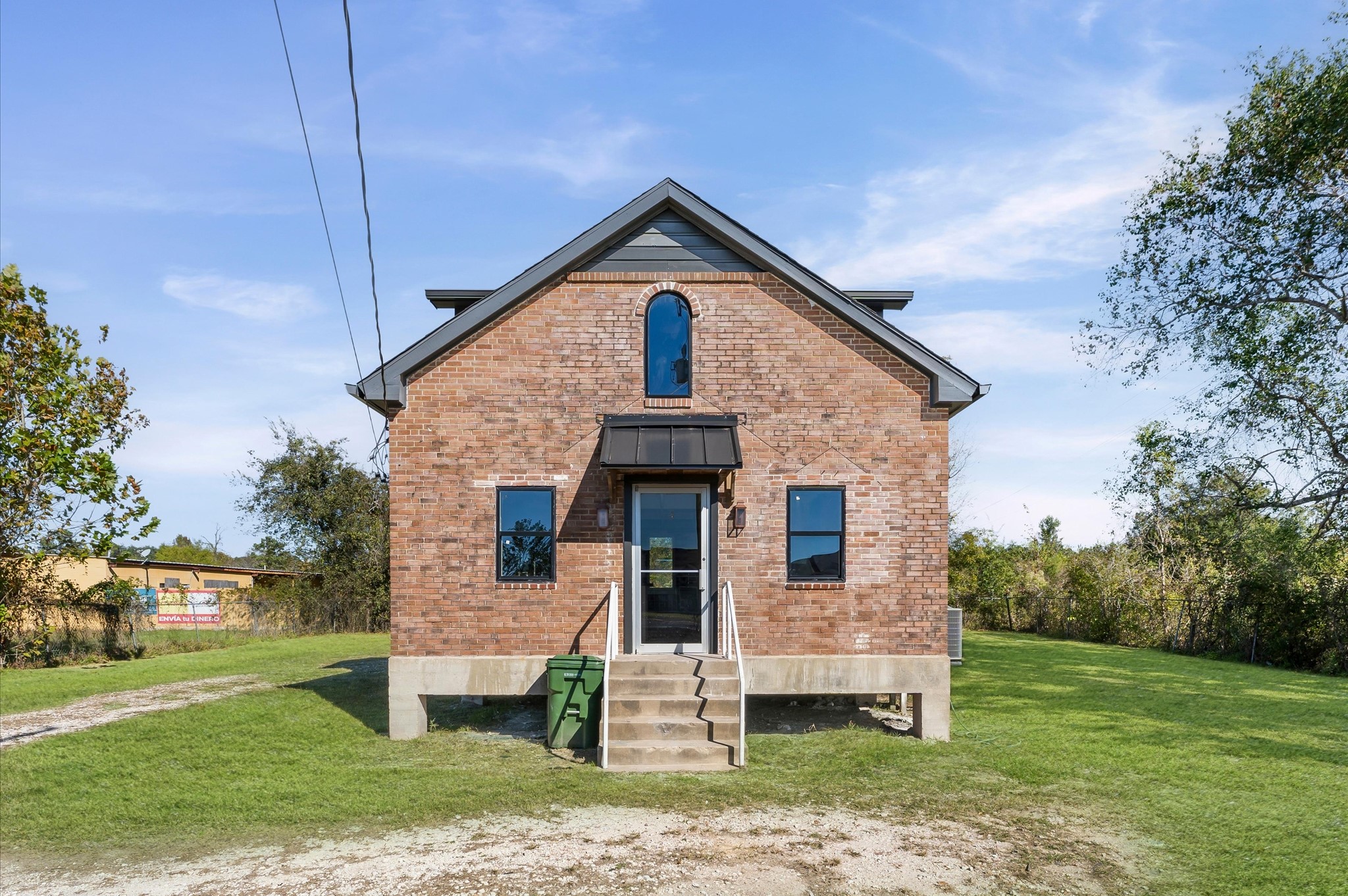 1420 FM 1960 Property Photo 1