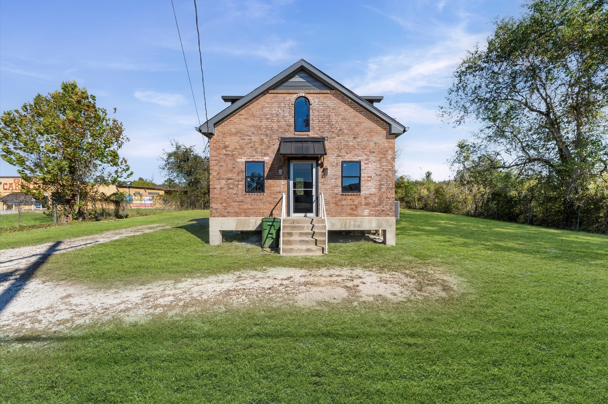 1420 Fm 1960 Property Photo 16