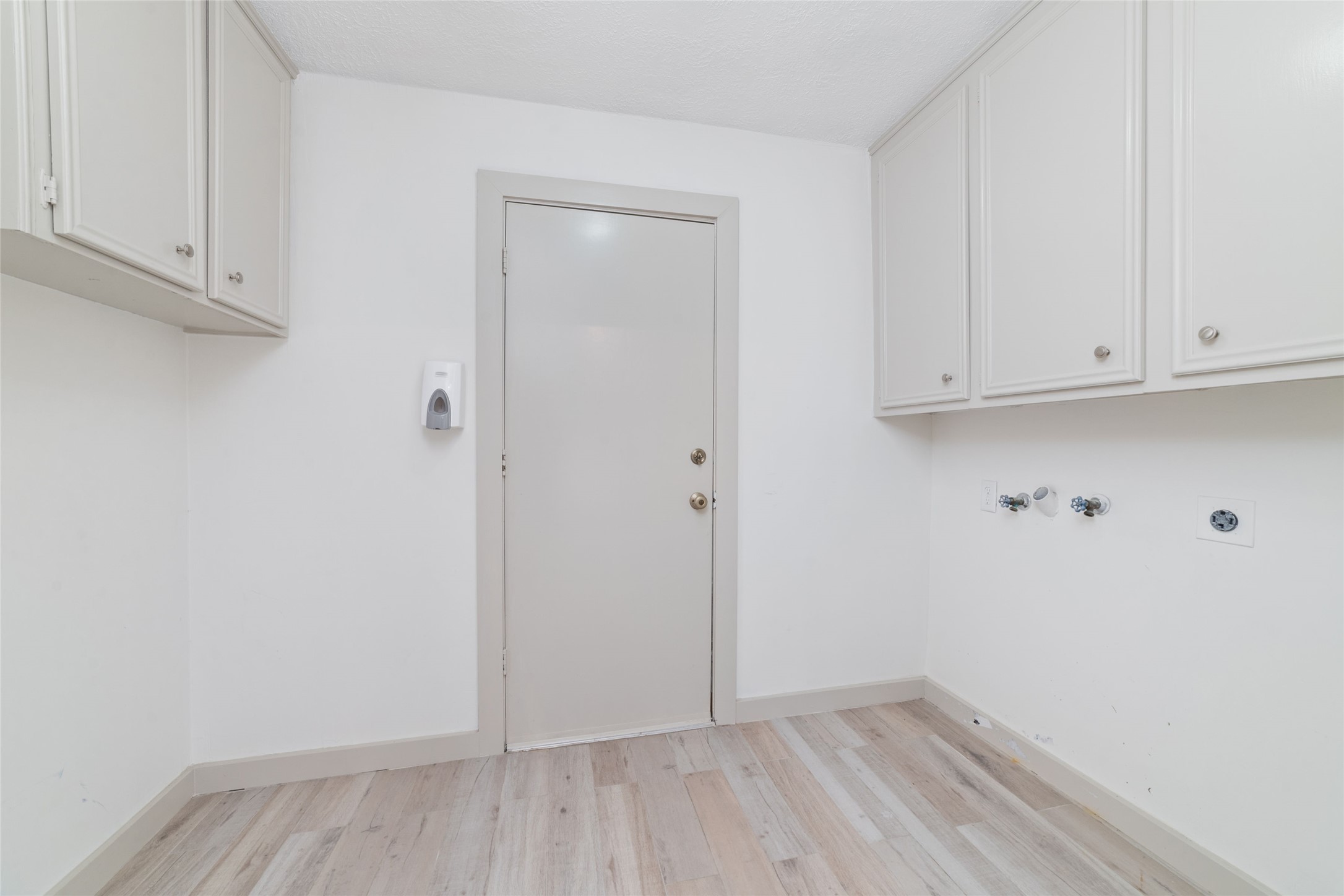 2314 Silver Sage Drive Property Photo 14