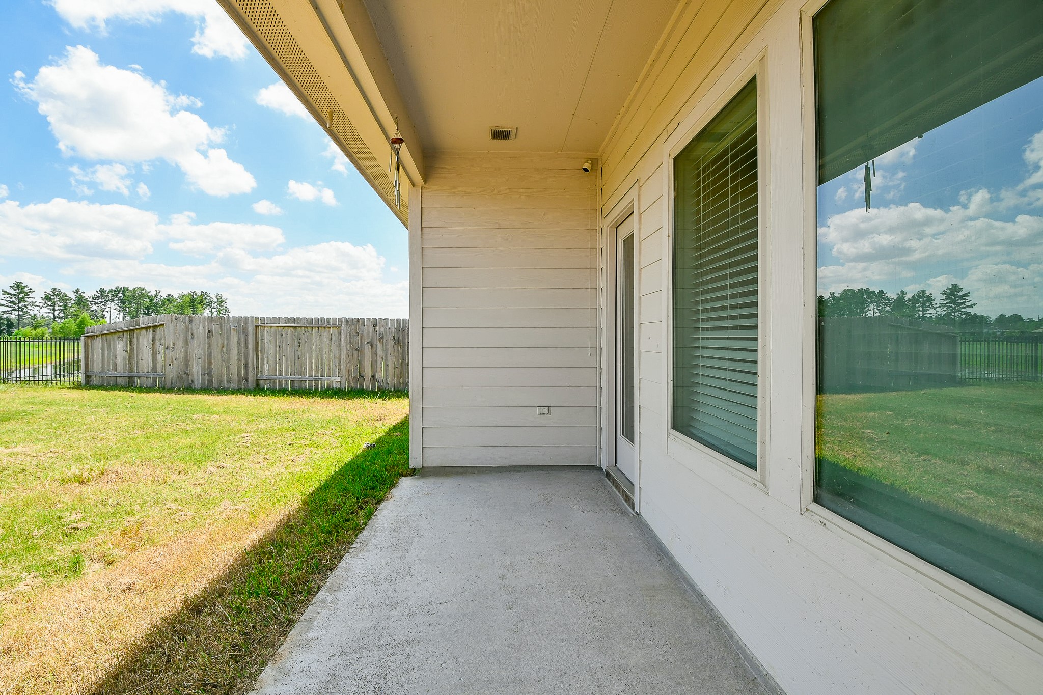 16744 Lonely Pines Drive Property Photo 32