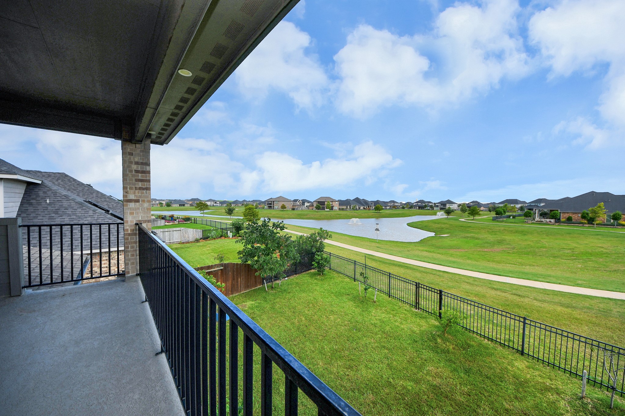 603 Beachman Shore Lane Property Photo 3