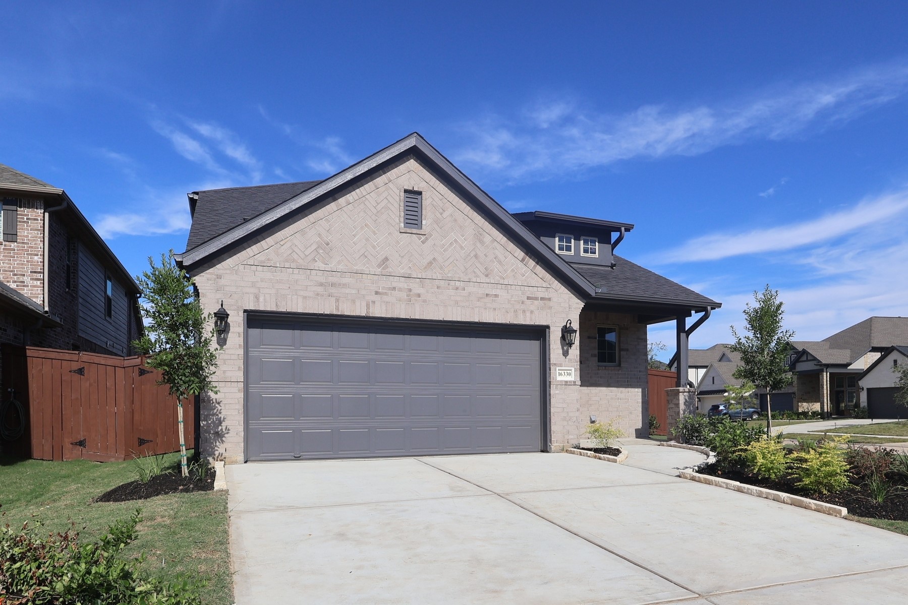 16330 Placid Stream Street Property Photo 2