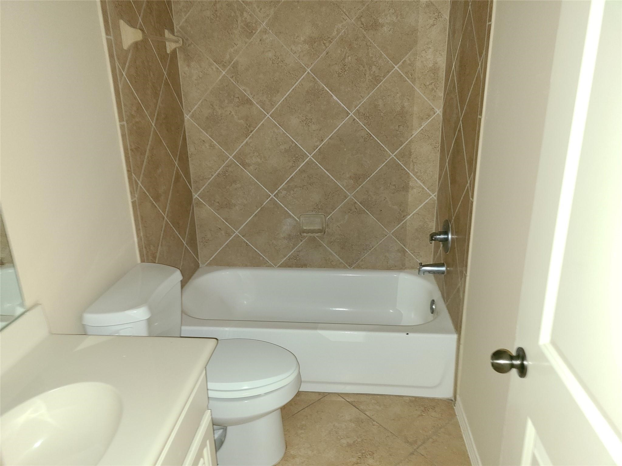 10318 Bellago Lane Property Photo 13