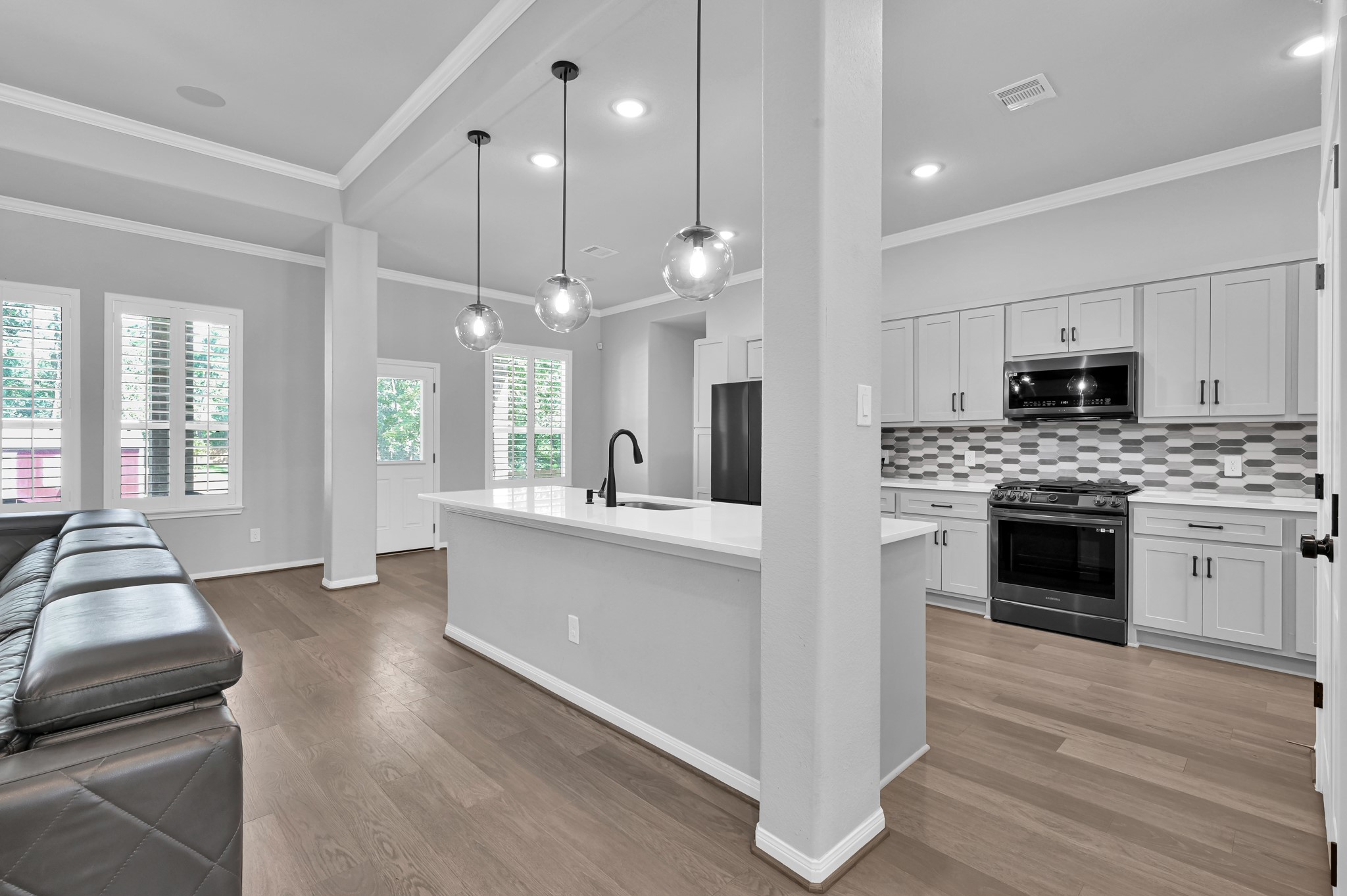 18207 Samie Nell Court Property Photo 1