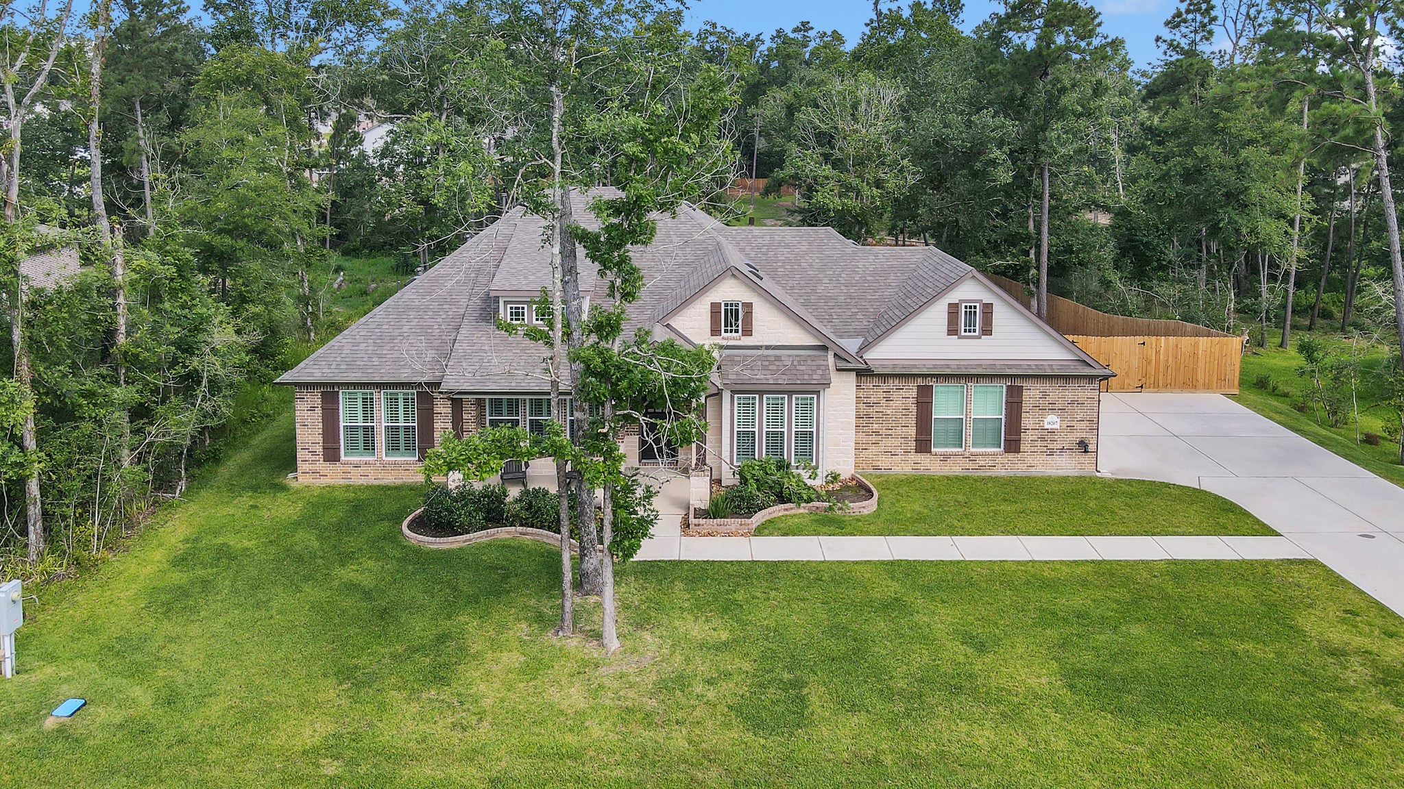 18207 Samie Nell Court Property Photo 45