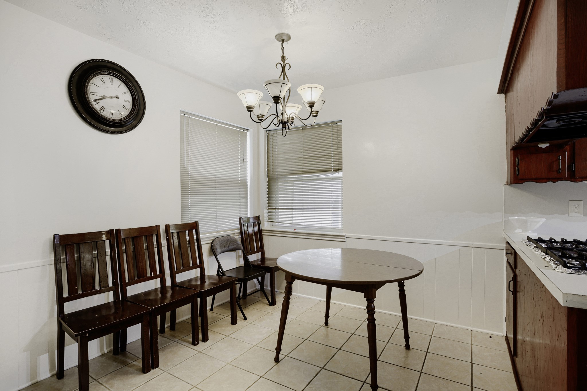 9610 S Hanworth Drive Property Photo 14