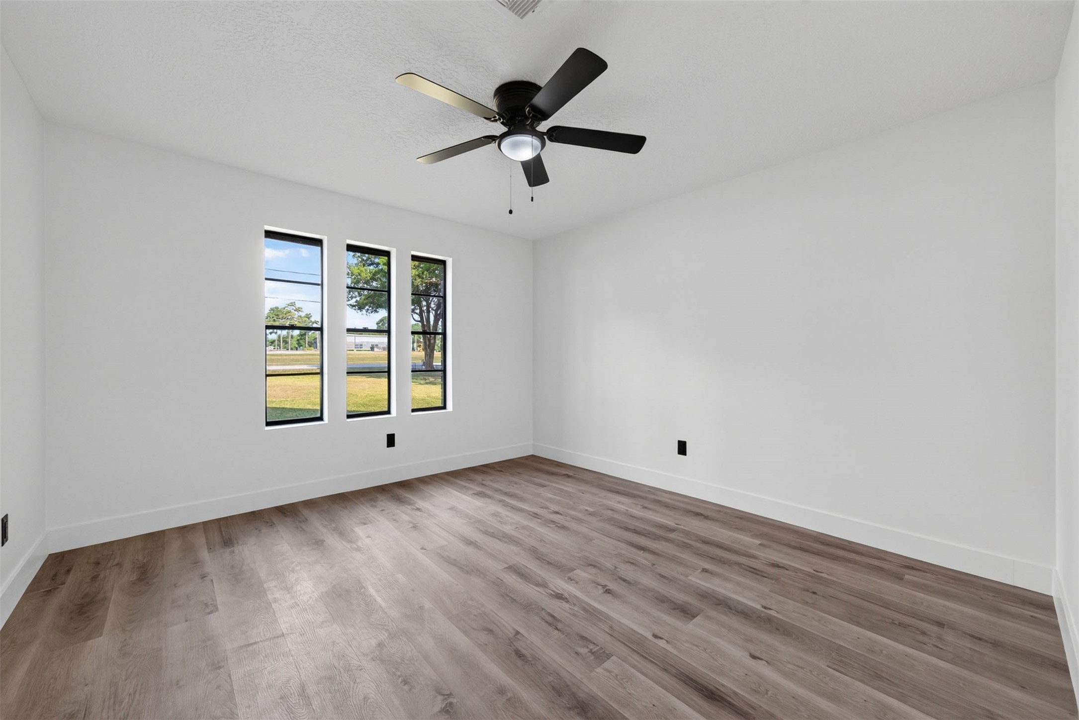 711 Baker Drive Property Photo 26