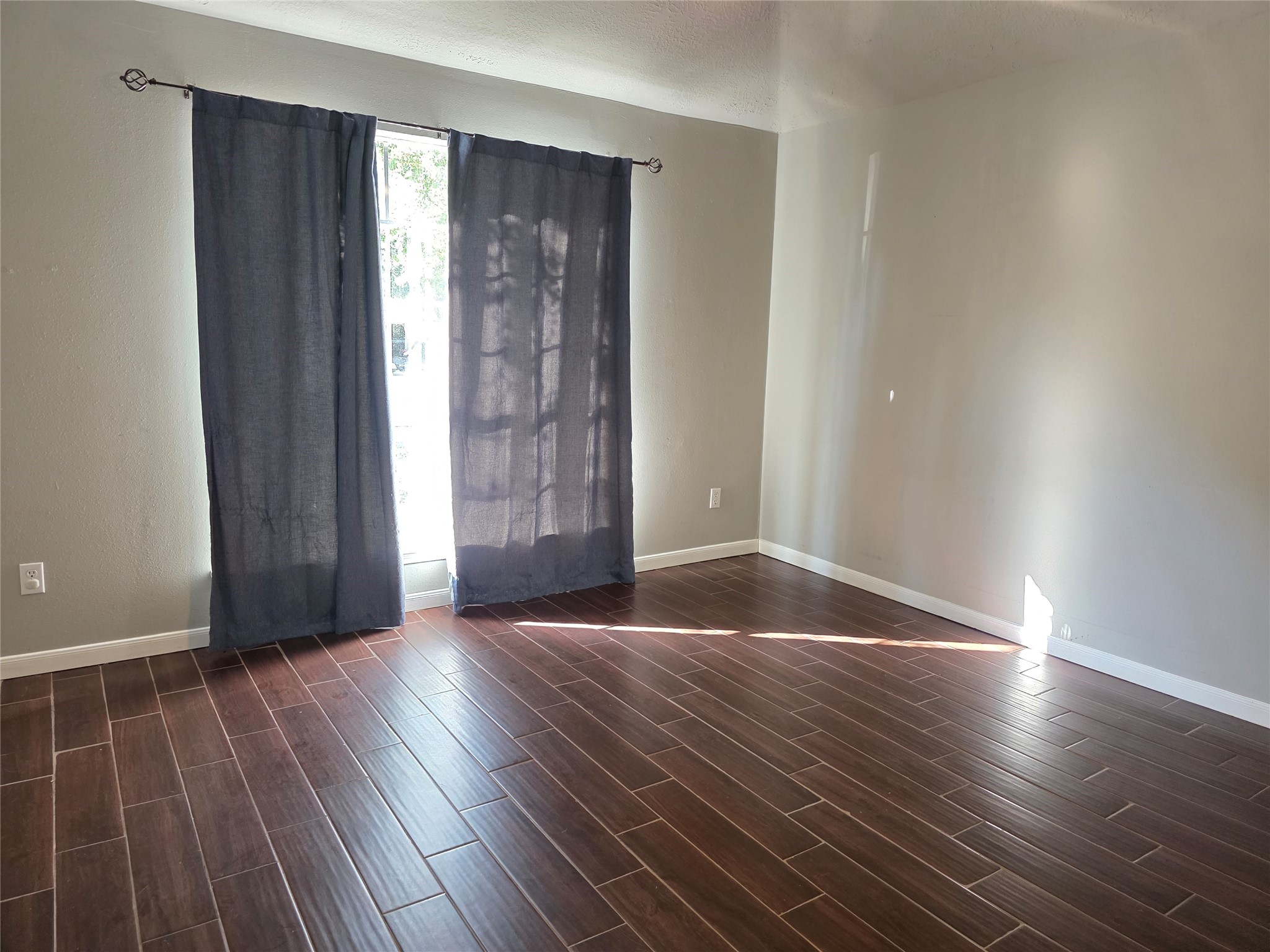 2215 Lady Leslie Lane Property Photo 18
