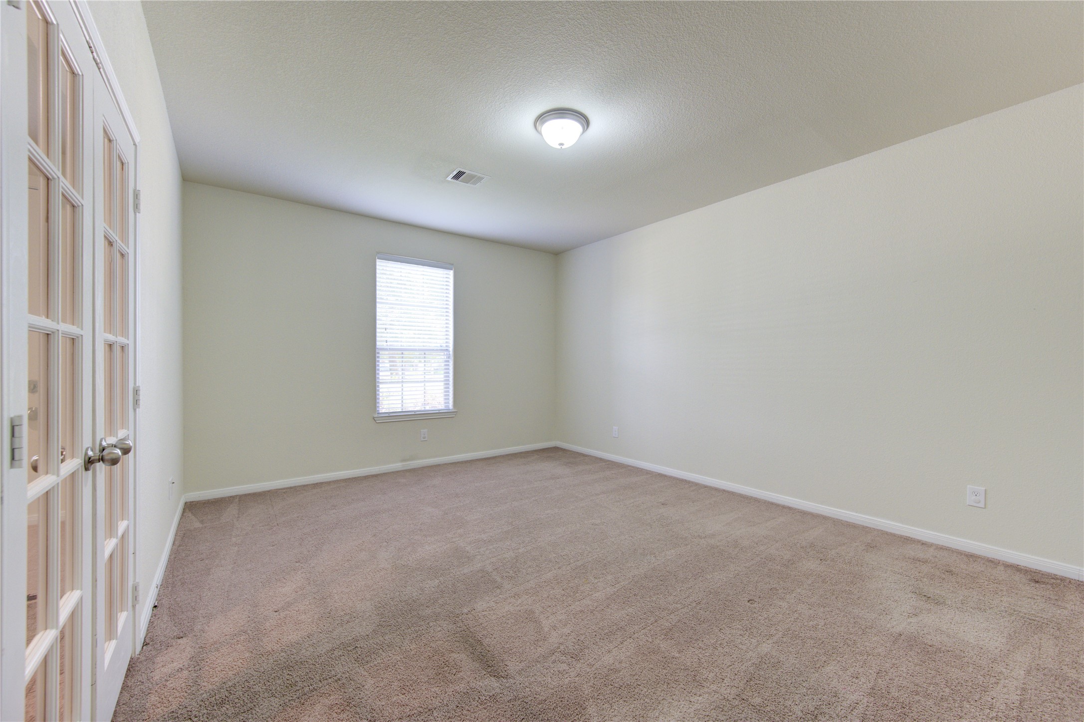 5318 Hickory Harvest Drive Property Photo 7
