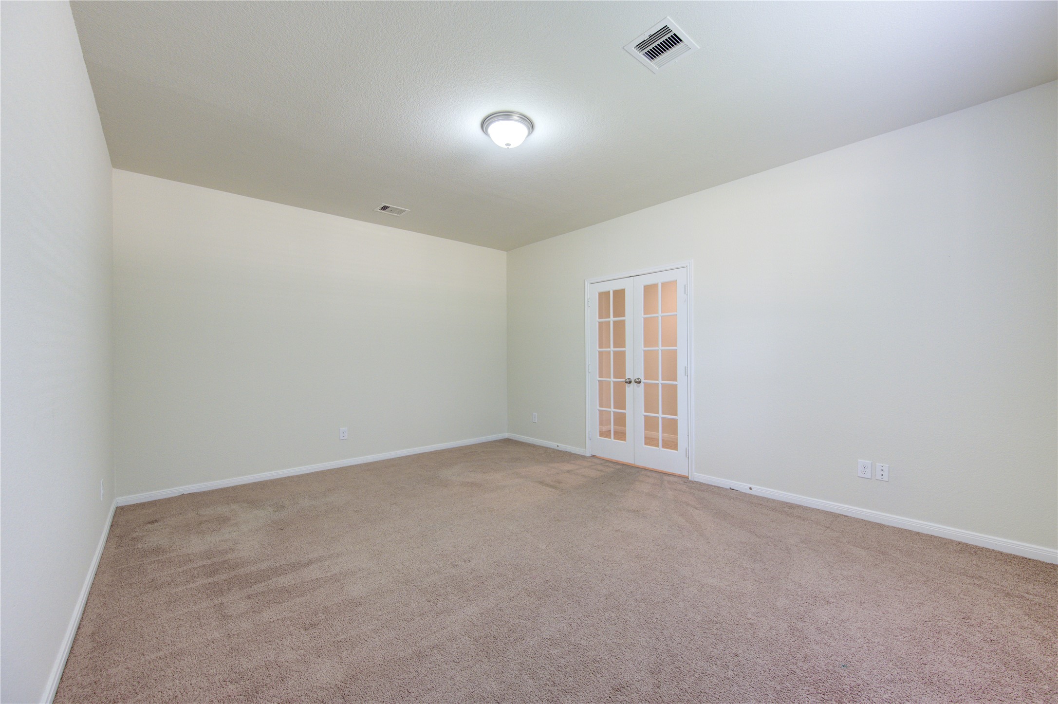 5318 Hickory Harvest Drive Property Photo 9