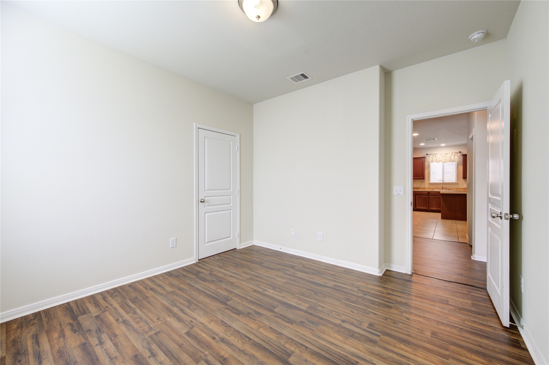 5318 Hickory Harvest Drive Property Photo 12
